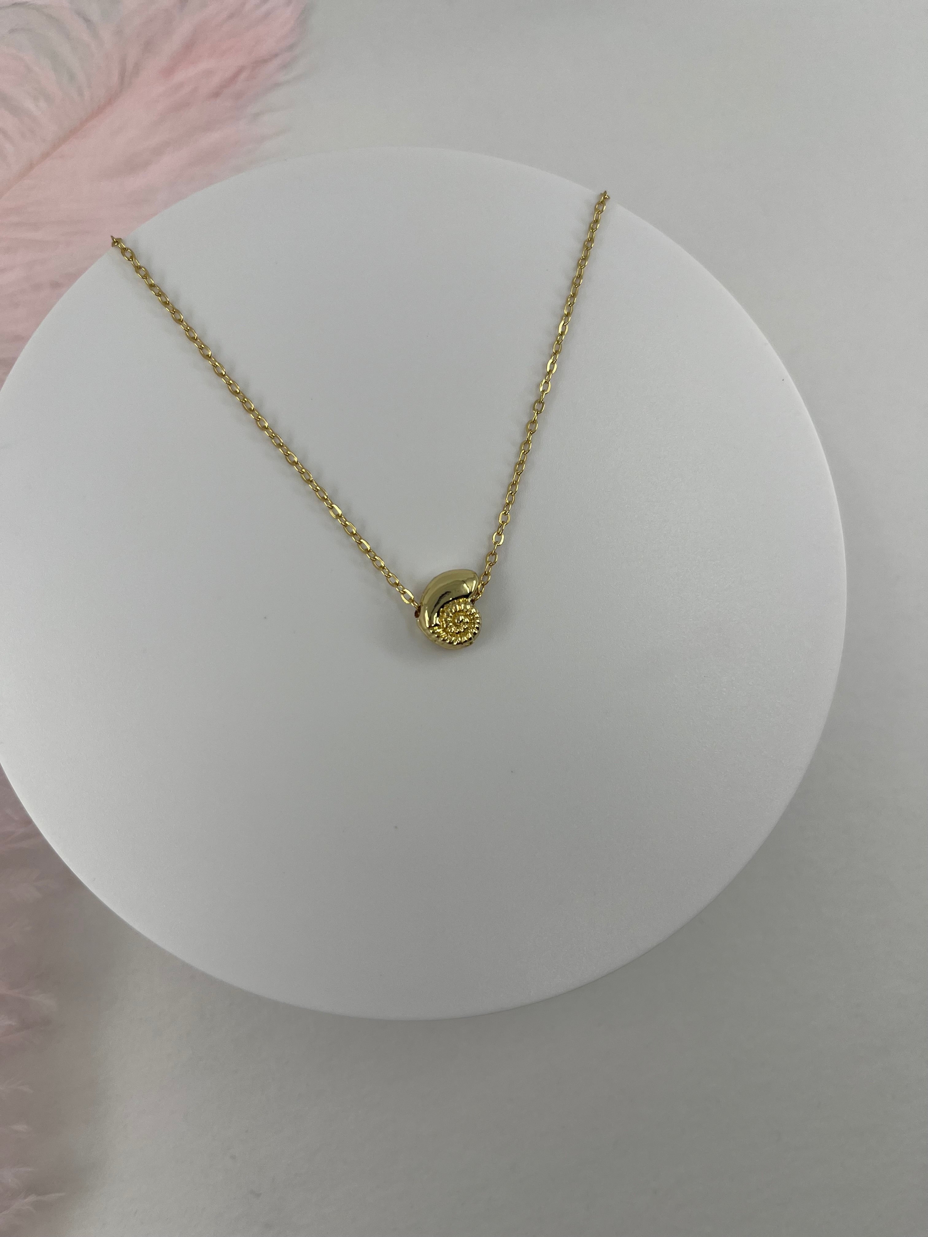 Necklace with 14K Gold shell pendant