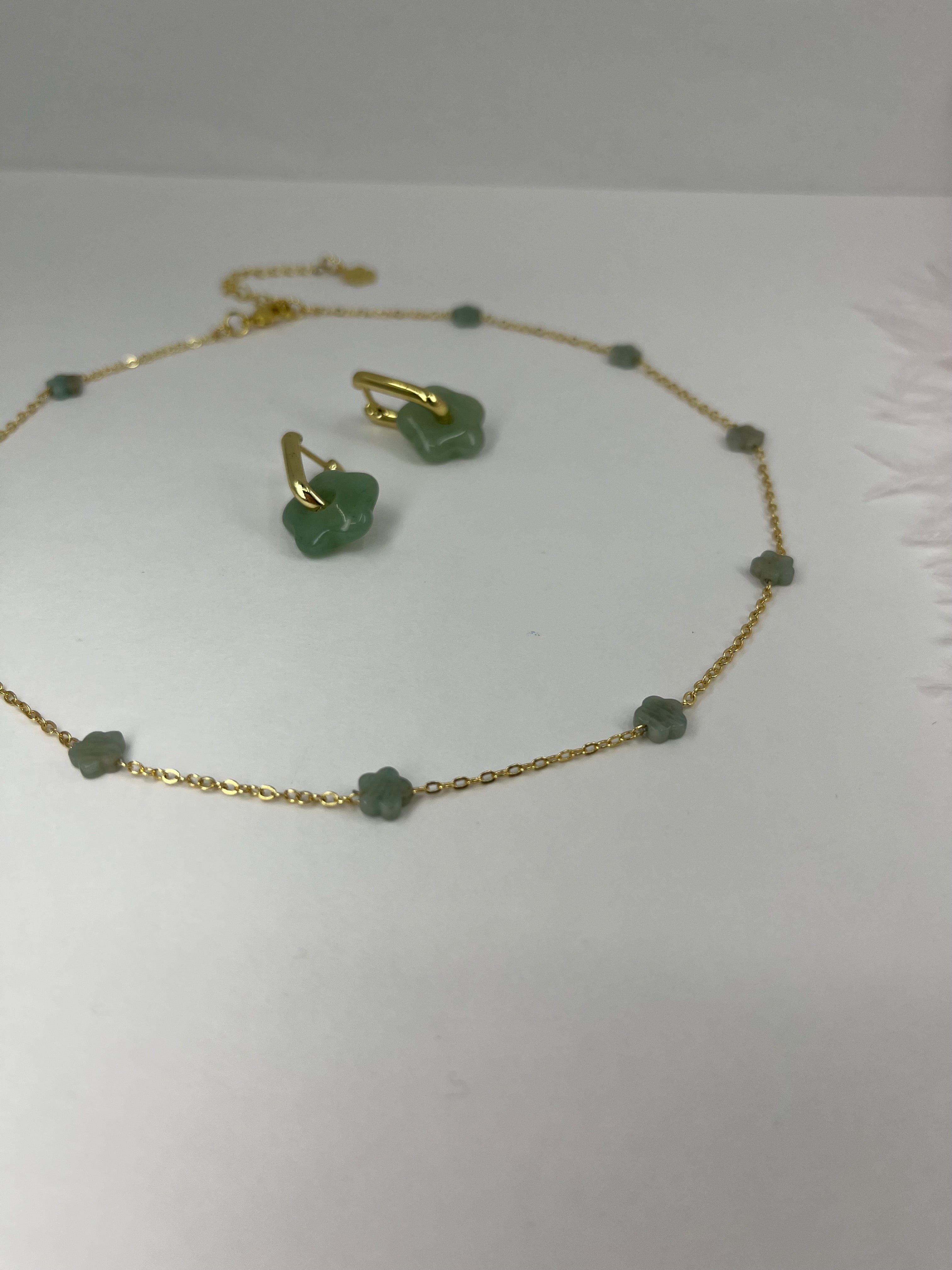 Aventurine flower Earrings and Necklace, 18K Gold Plated