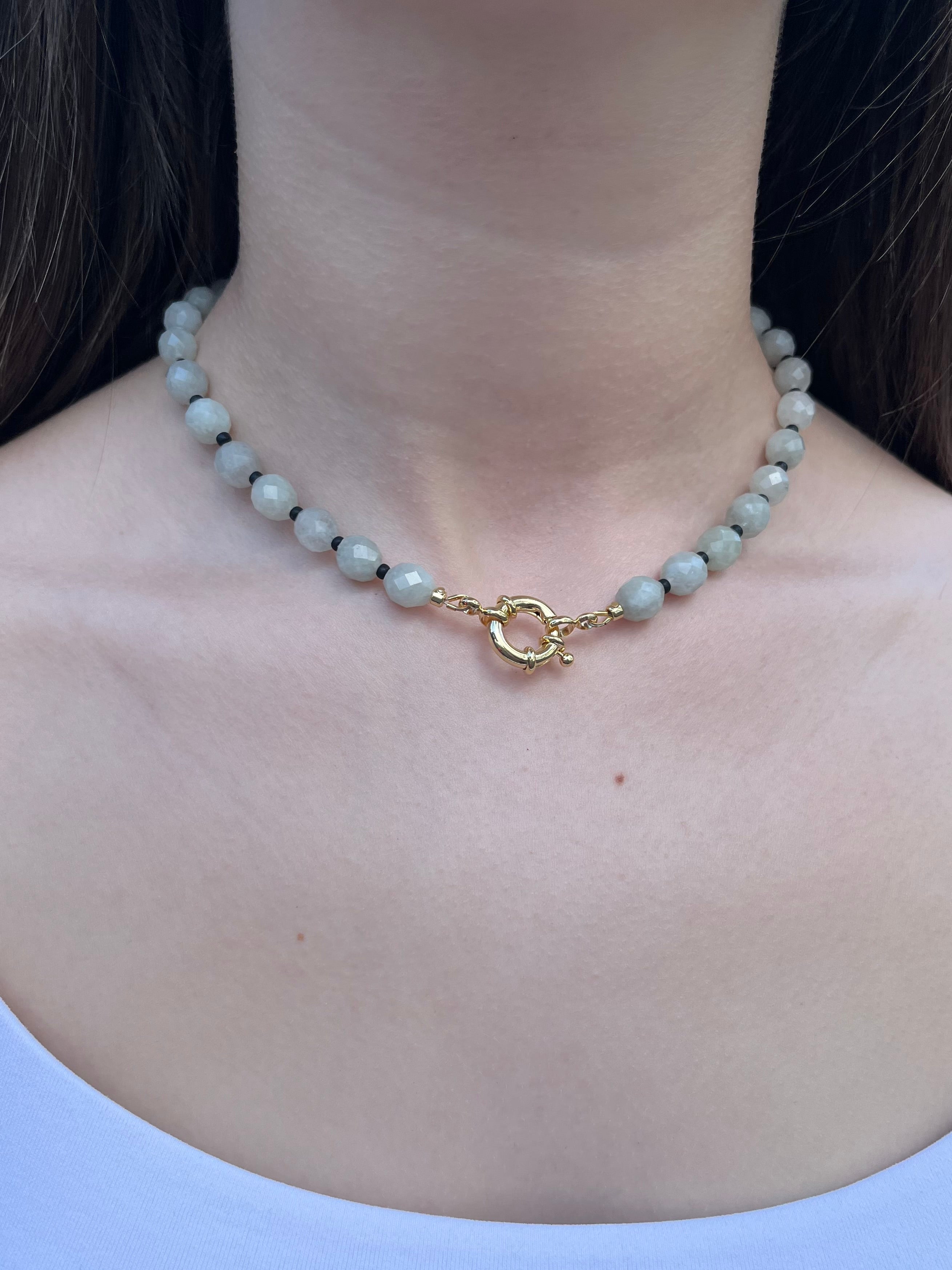 Natural Malaysia Jade Necklace with Gold clasp