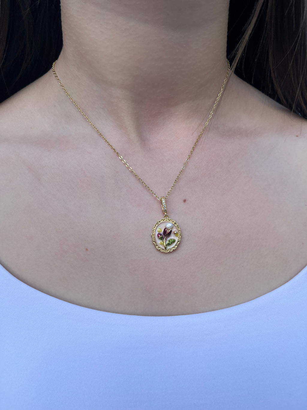 18K Gold Flower Enamel Pearl Pendant Necklace