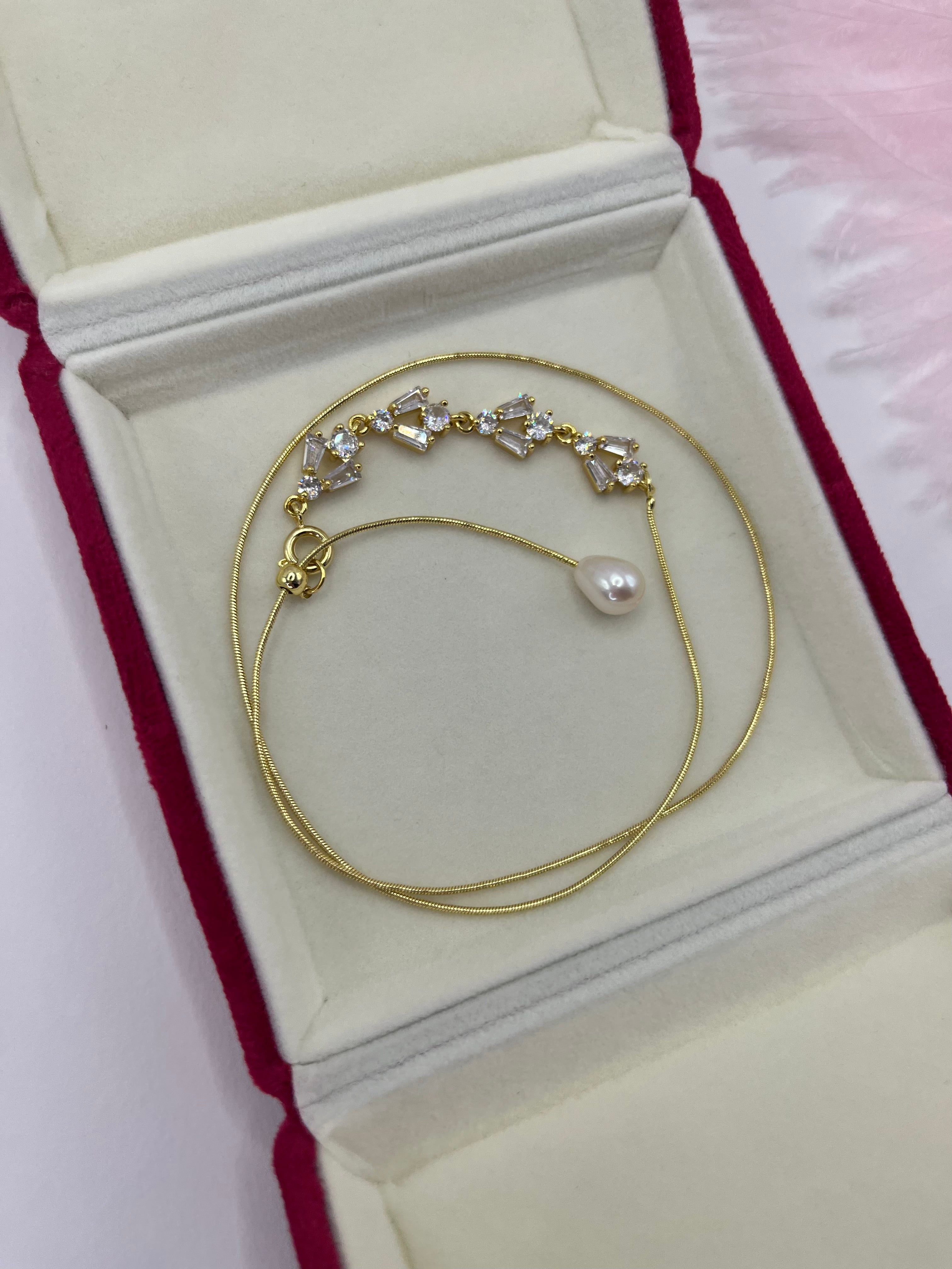 Baroque Pearl and zirconia Y-Necklace, 18k gold plated