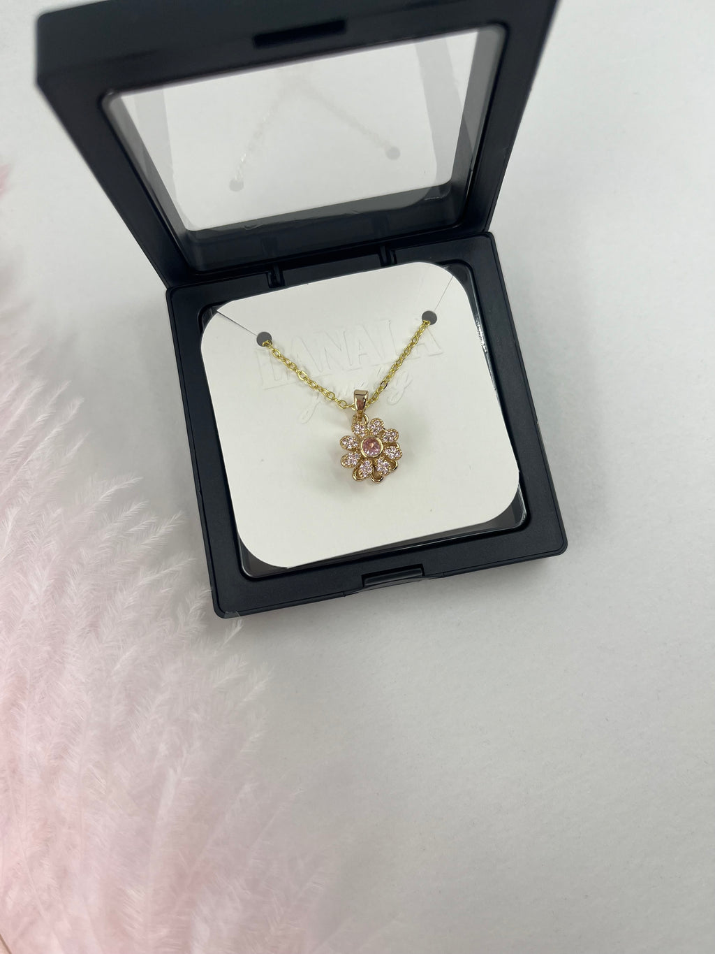 18K Gold Flower Spinner Pendant Necklace