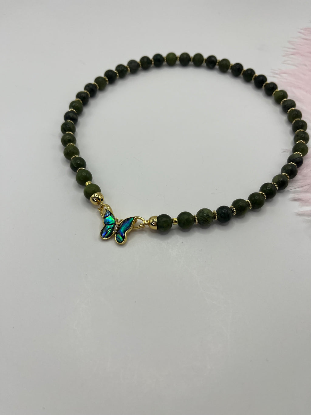 Natural Taiwan Jade Necklace with 18K Gold Butterfly Clasp