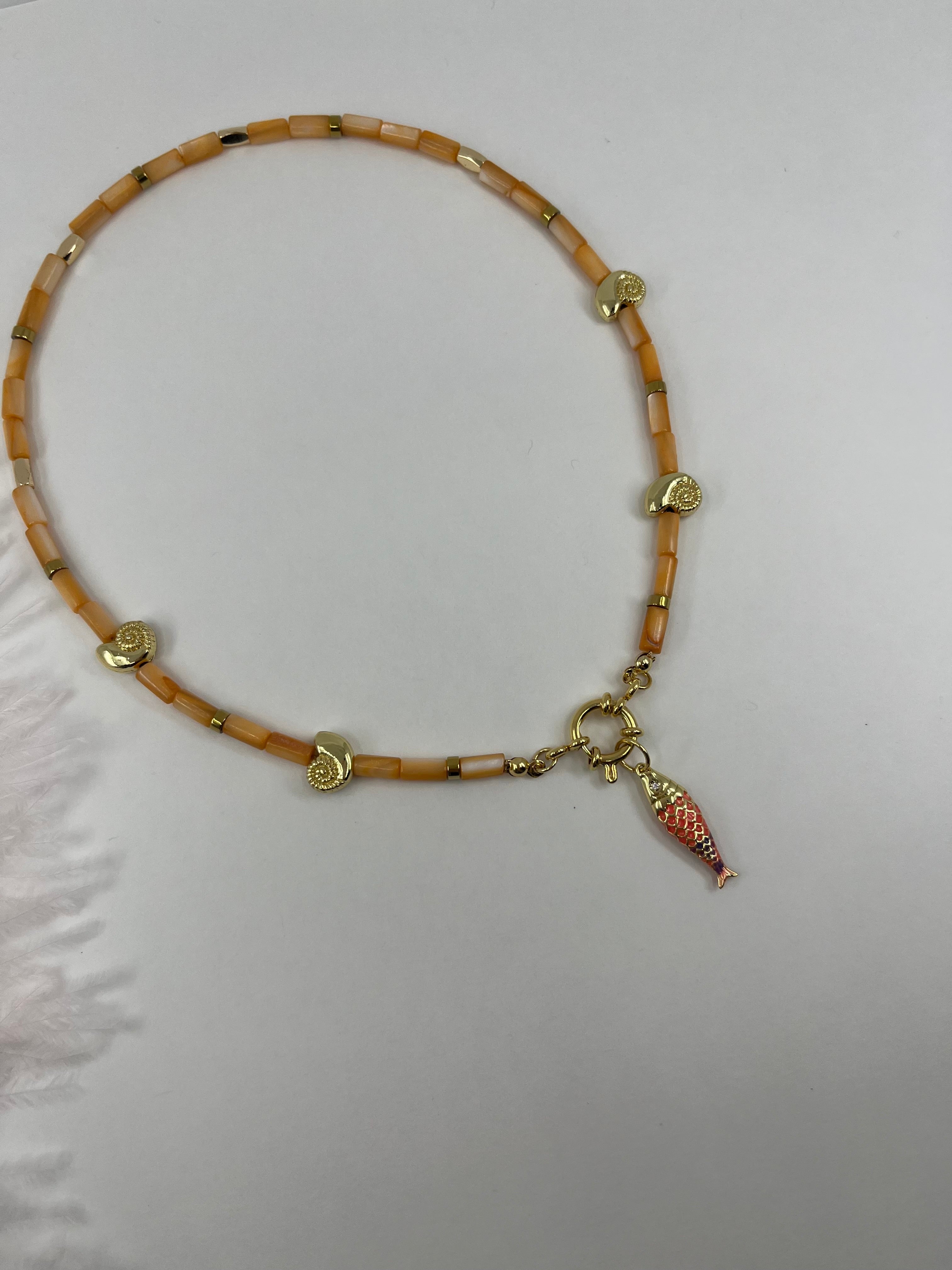 Natural Shell Necklace with Conch/Star/Fish Charm, 18K Gold Plated