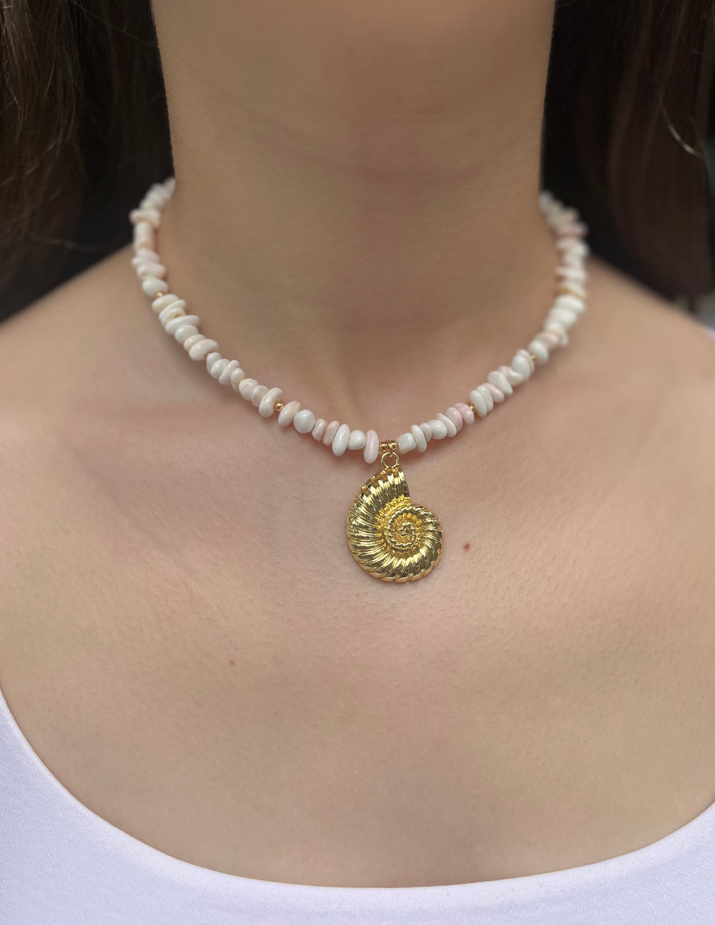 Natural Shell Necklace with Conch Charm, 18K Gold Plated