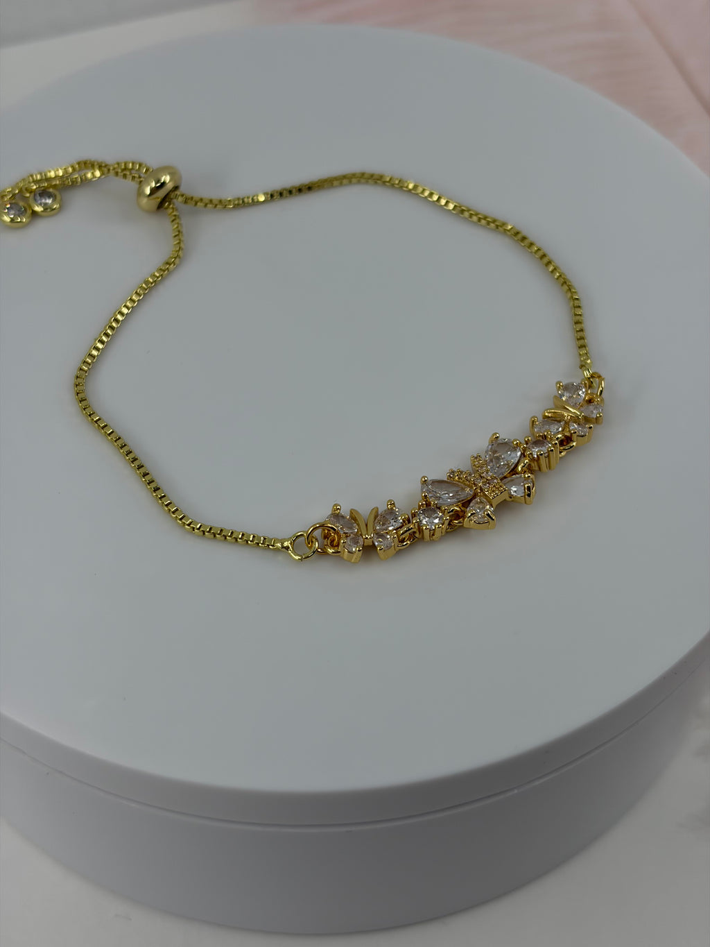Butterfly bracelet with slider chain