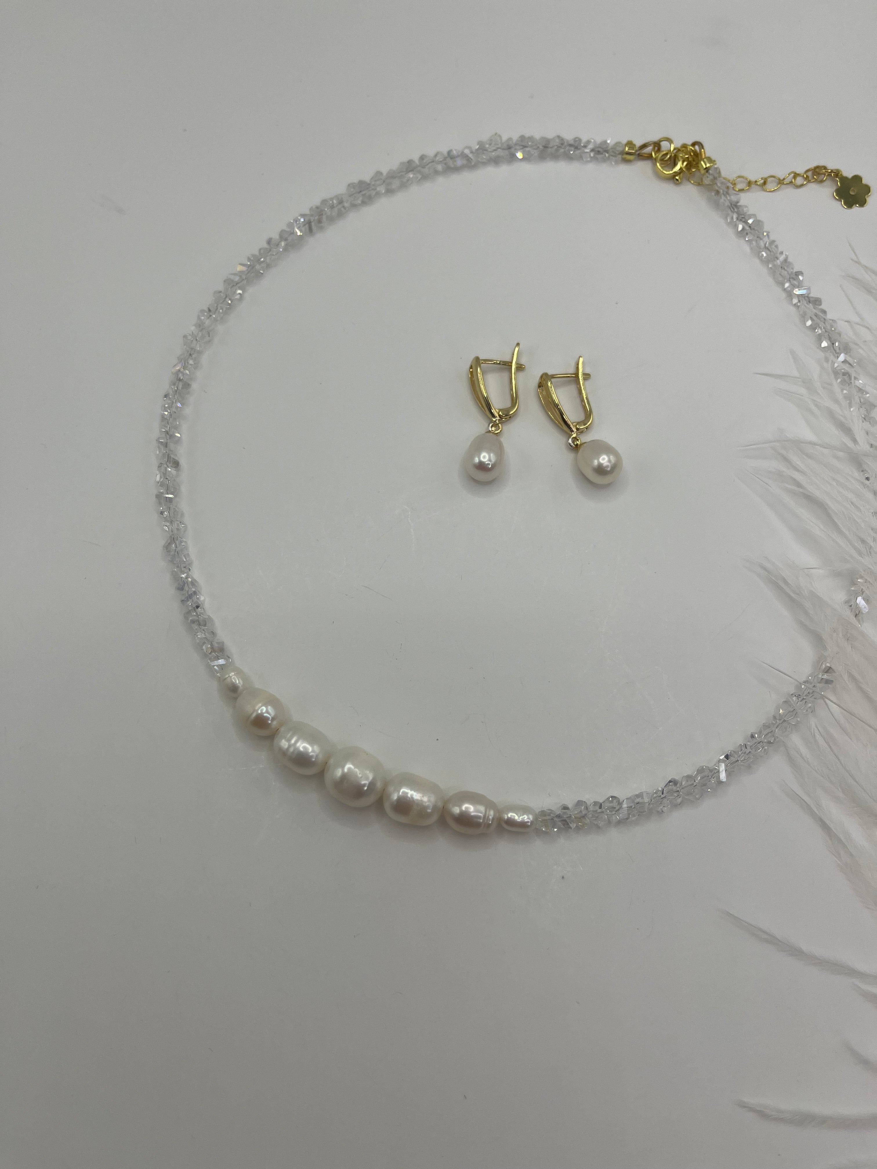 Pearl Choker Necklace with earrings : 18K Gold Plated