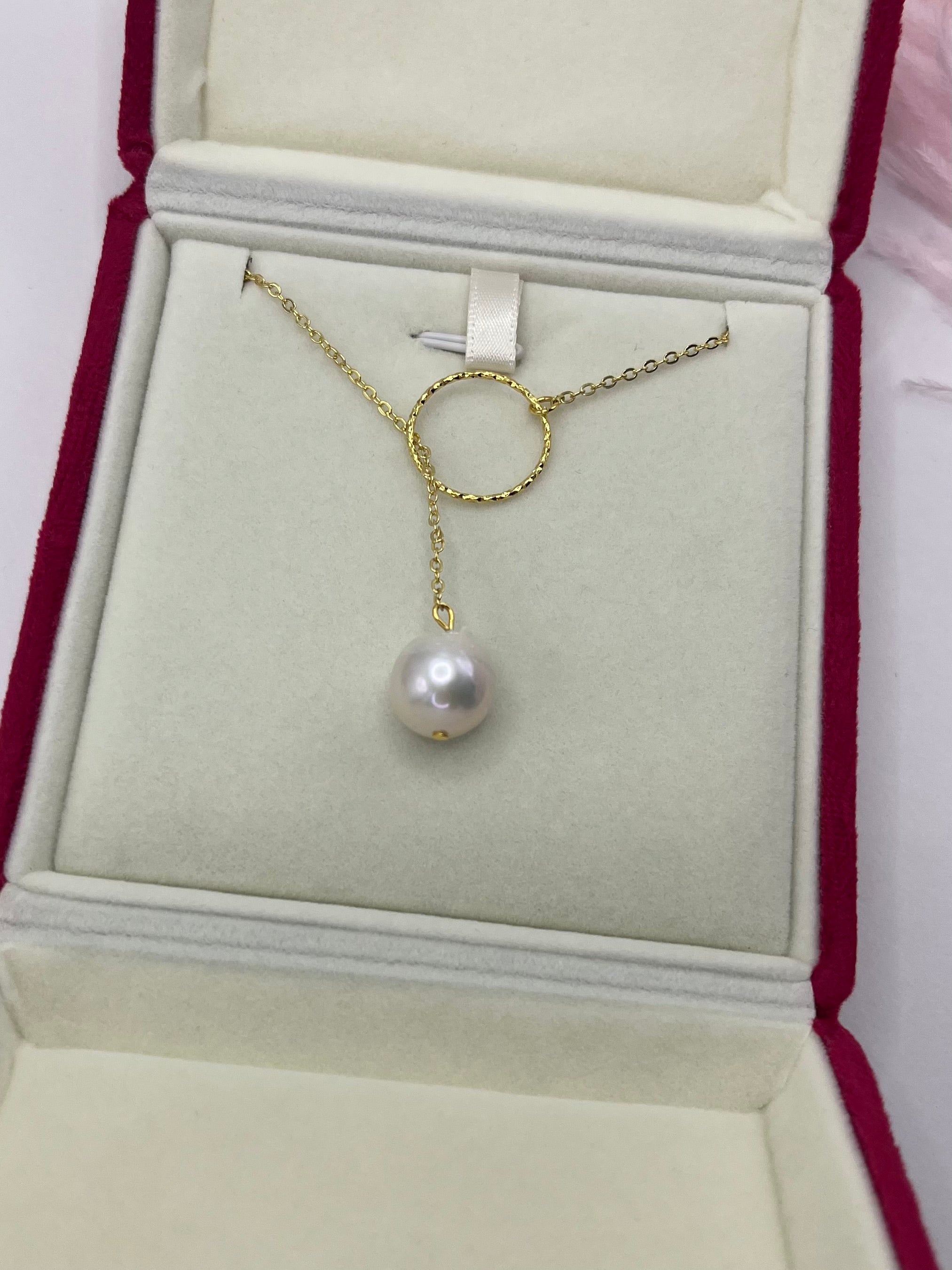 Baroque Pearl Y-Necklace, 18k gold plated