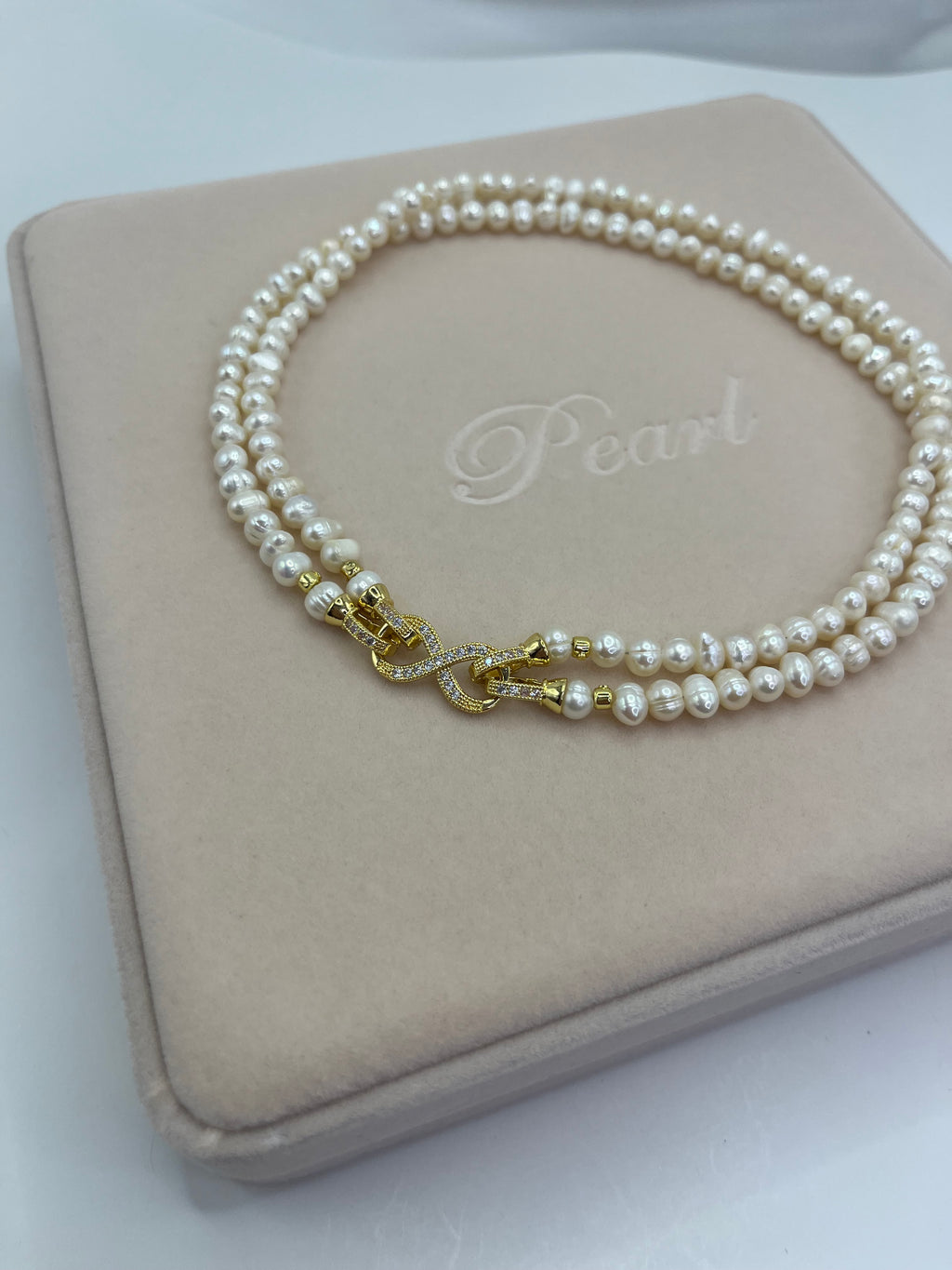 Pearl Choker Necklace : 18K Gold Plated Zirconia Clasp