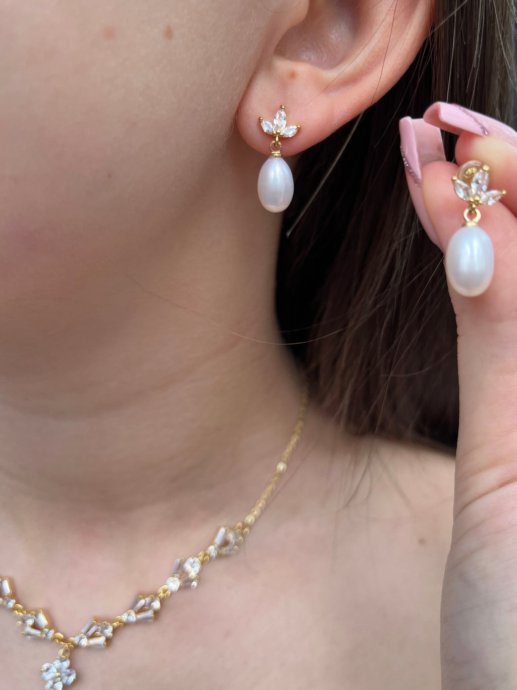 Natural Pearl & Zirconia Necklace with Earrings – 18K Gold Plated, Gift Box