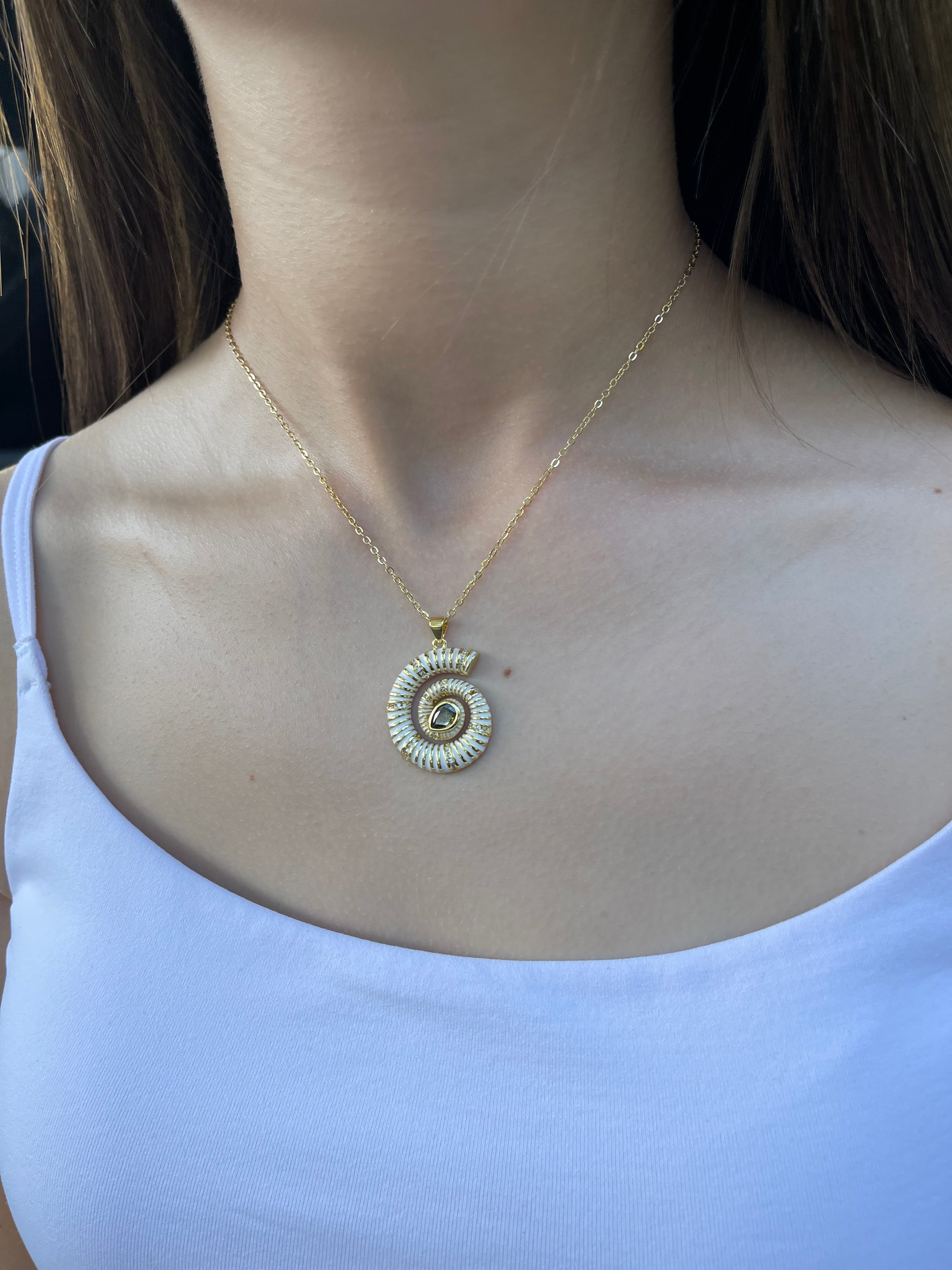 Necklace with 18K Gold shell conch pendant