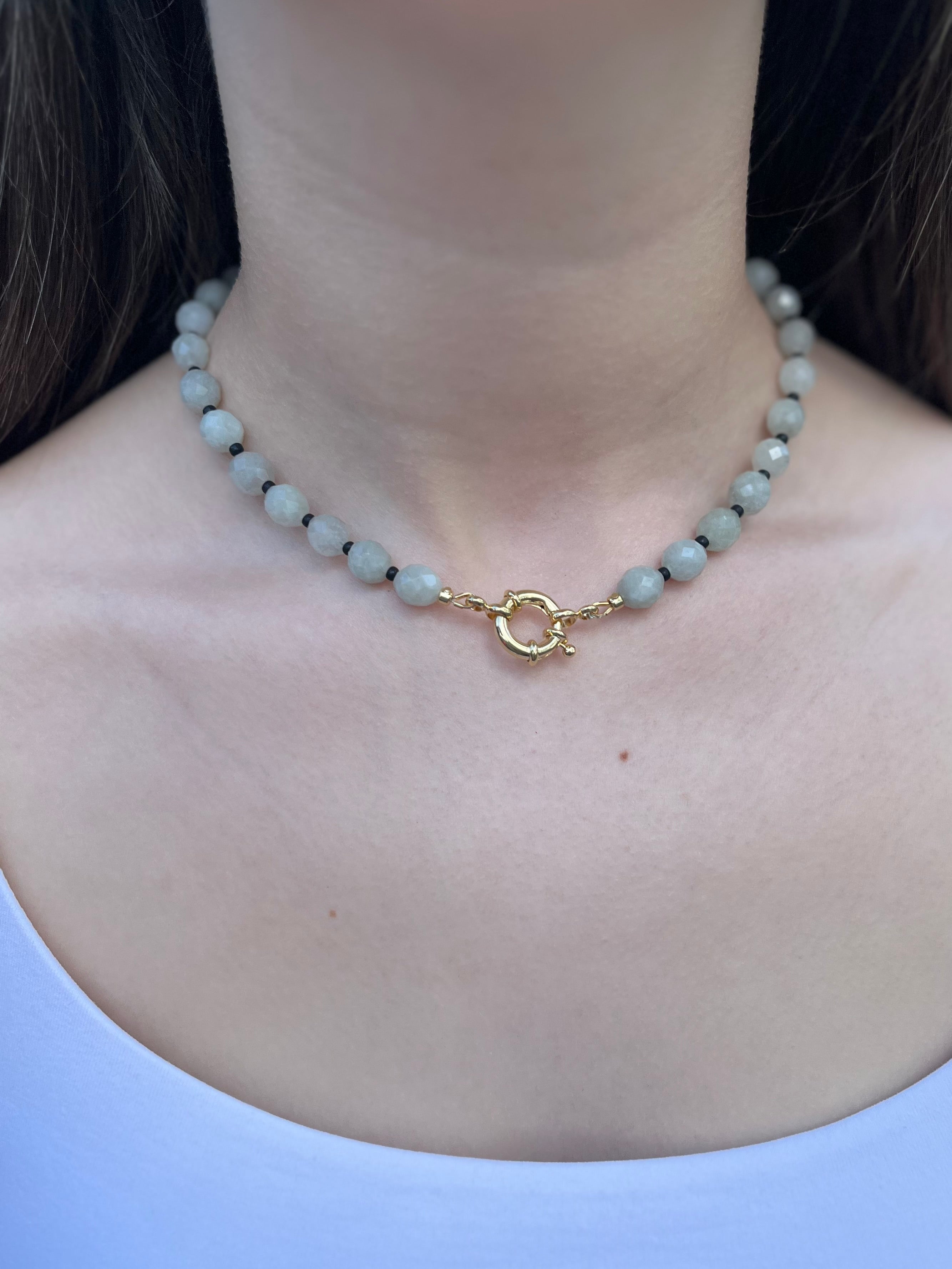 Natural Malaysia Jade Necklace with Gold clasp