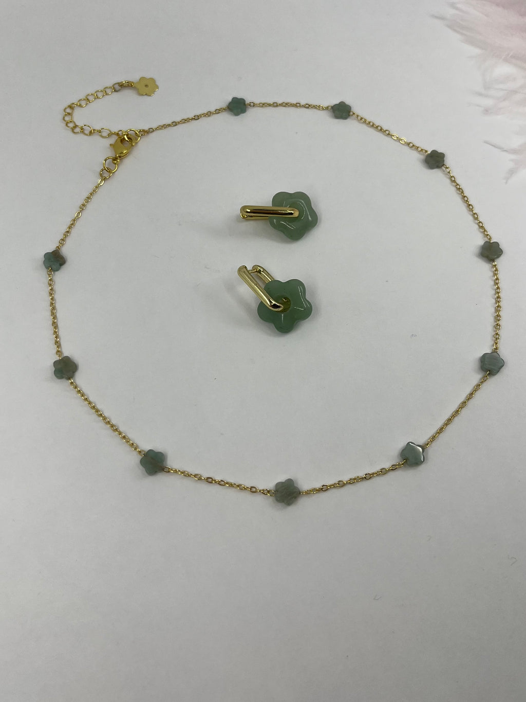 Aventurine flower Earrings and Necklace, 18K Gold Plated