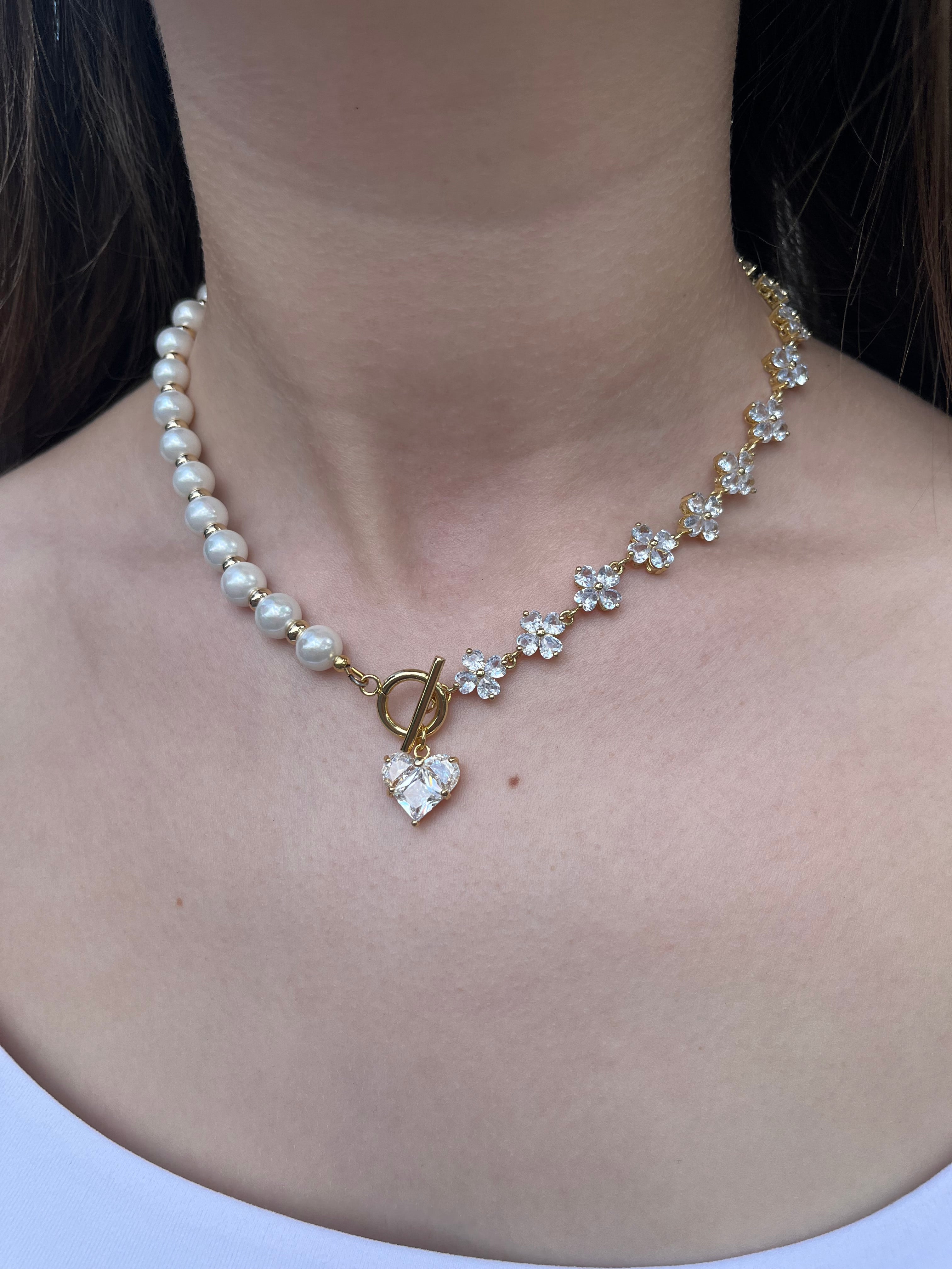 Asymmetrical Pearl Necklace with earrings : 18K Gold Plated