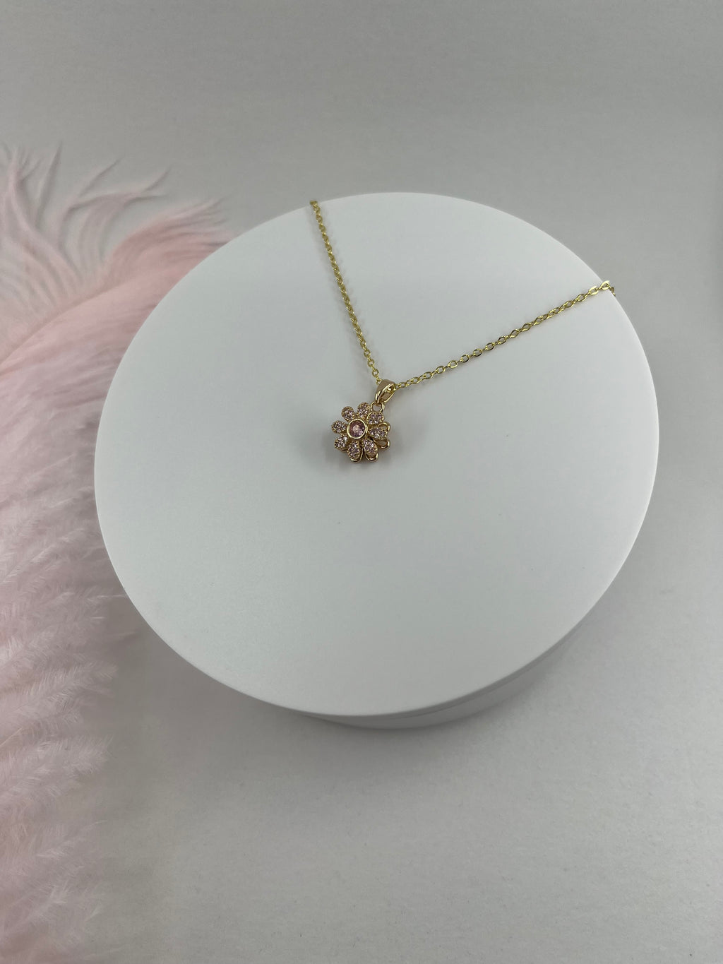 18K Gold Flower Spinner Pendant Necklace