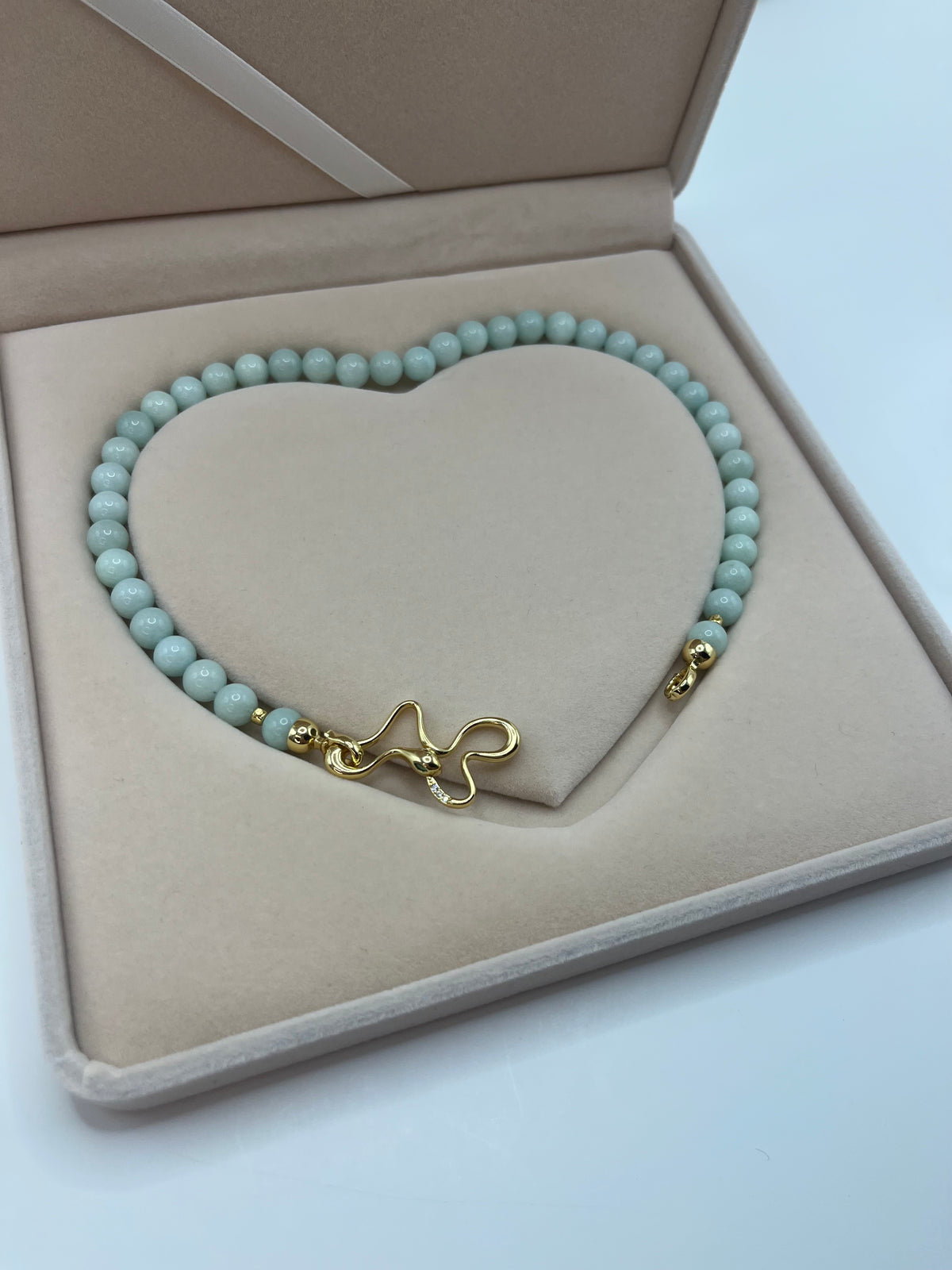 Natural Malaysia Jade Necklace with 18K Gold Snake Clasp