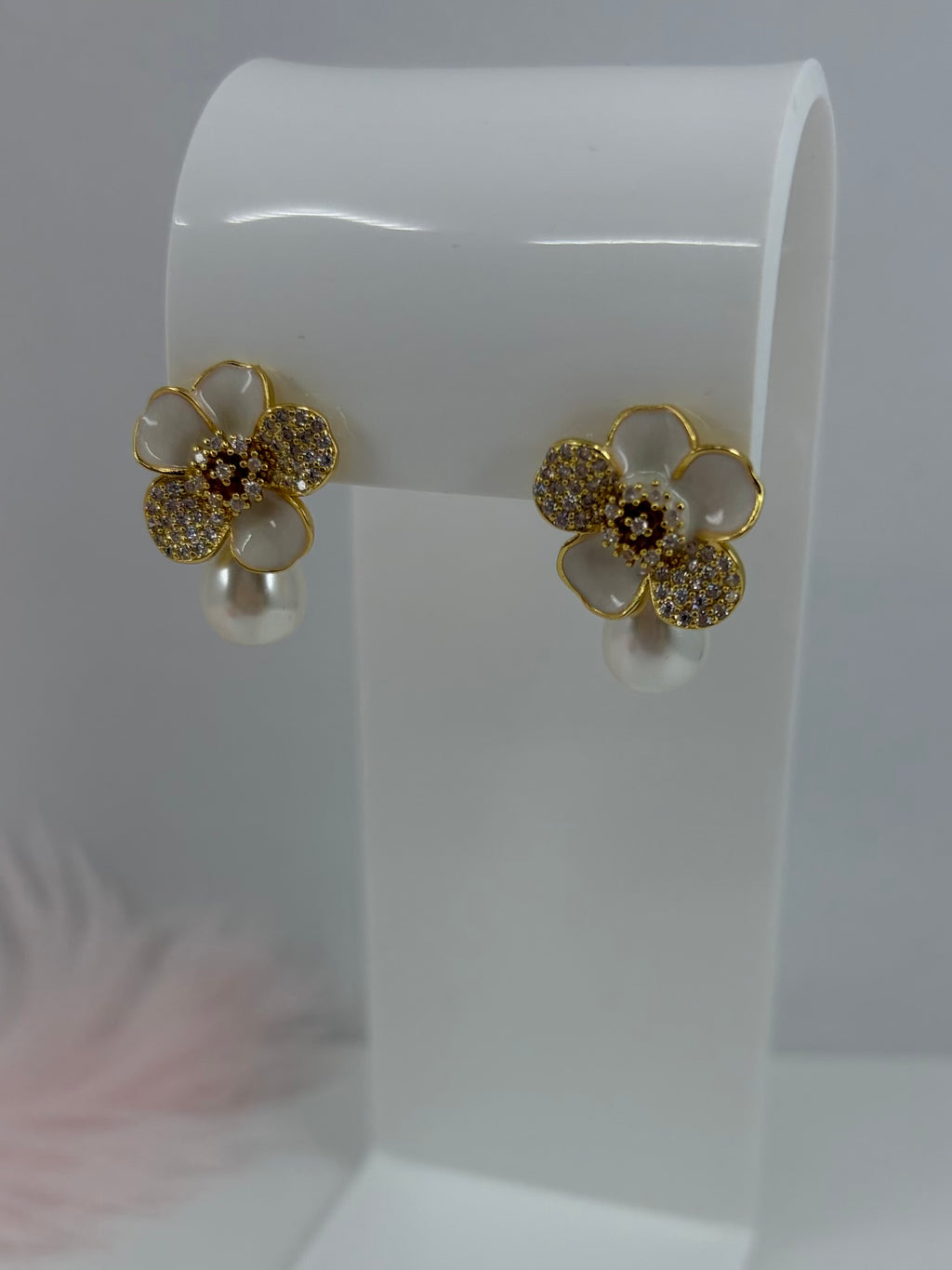 Pearl Flower Drop Earrings, 18K gold plated