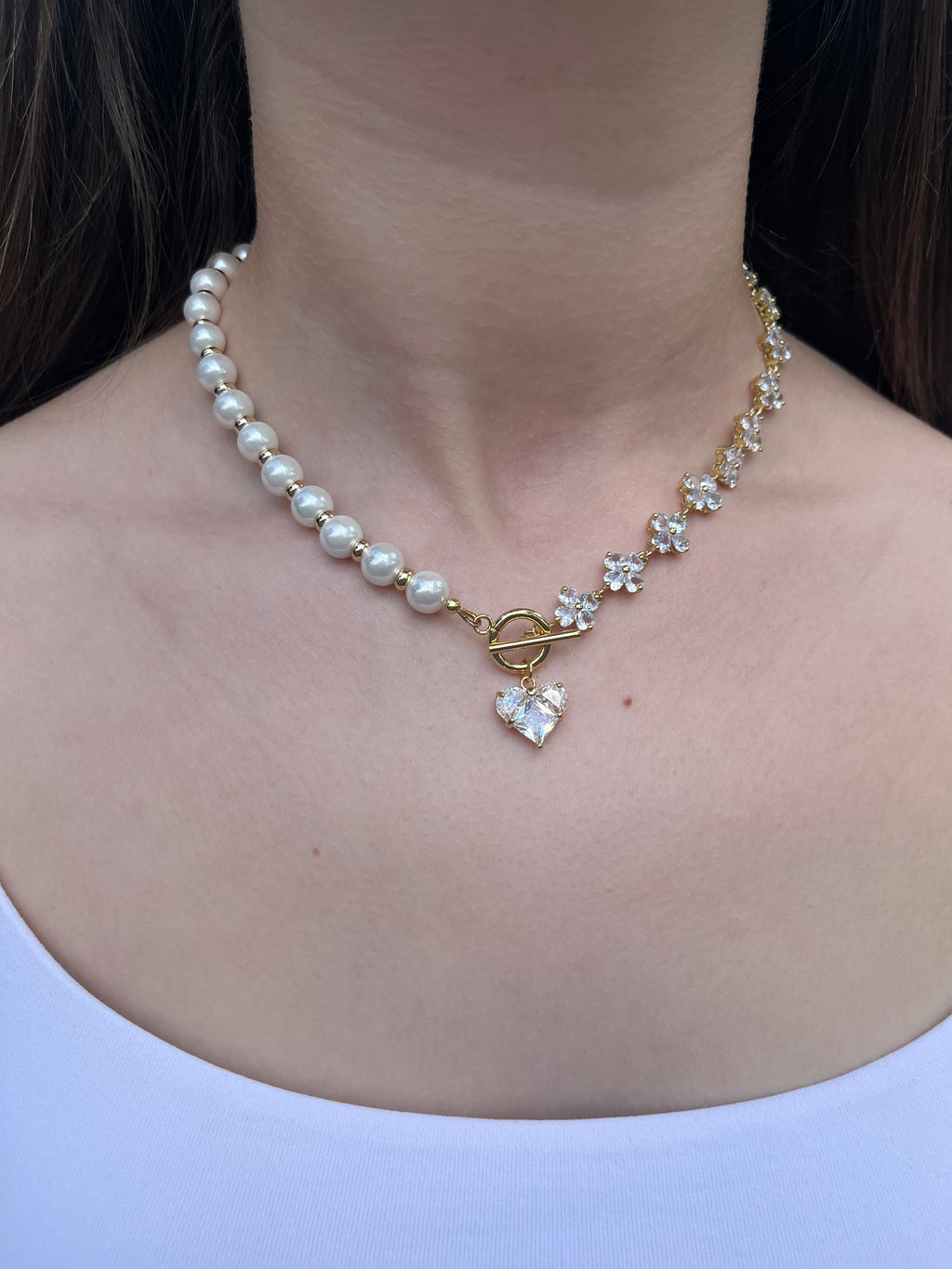 Asymmetrical Pearl Necklace with earrings : 18K Gold Plated