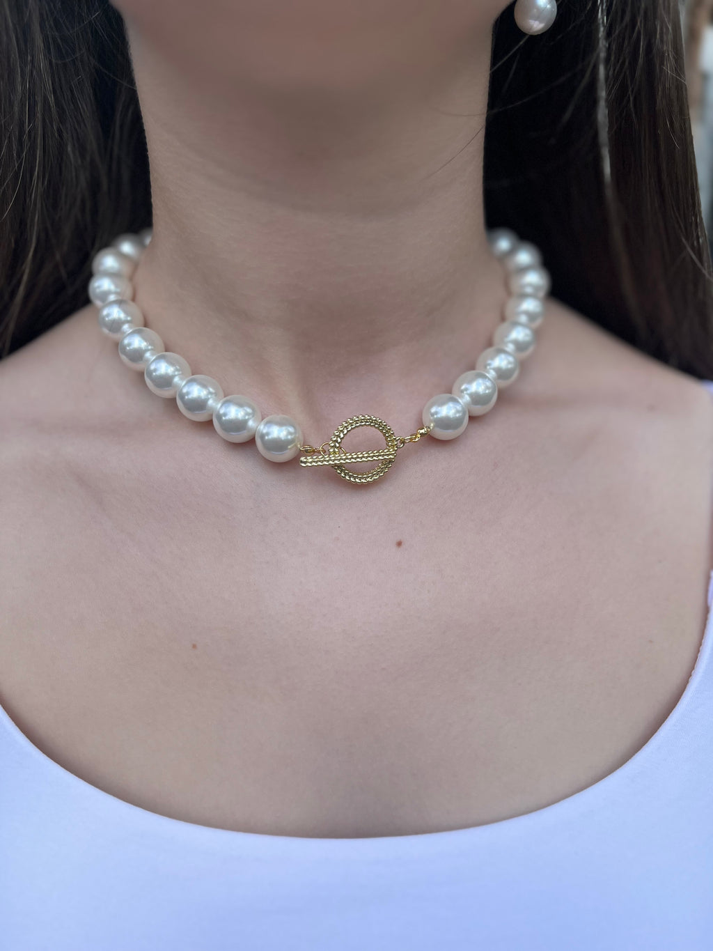 Shell Pearl Necklace and earrings, 18K Gold Plated Clasp