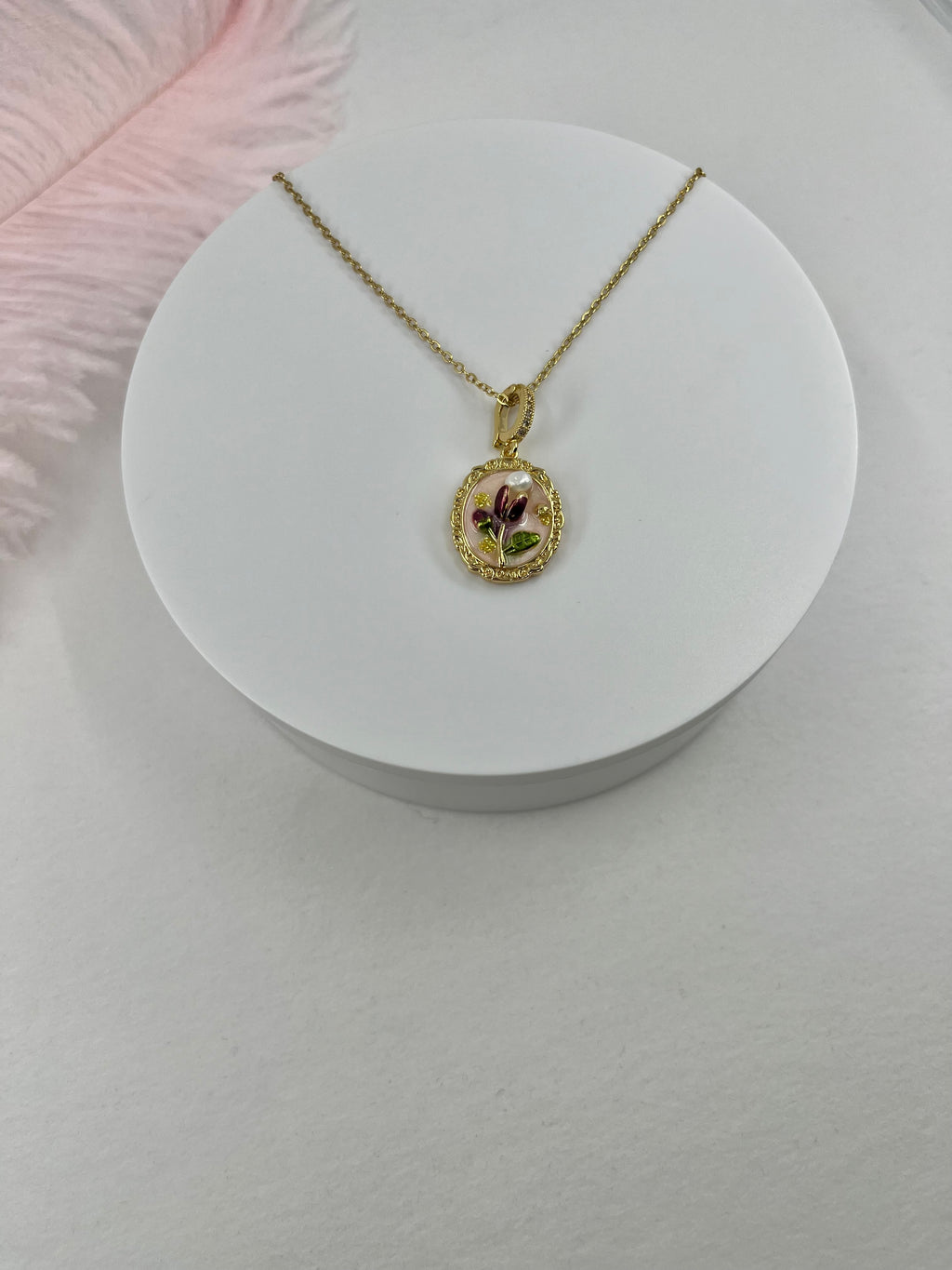 18K Gold Flower Enamel Pearl Pendant Necklace