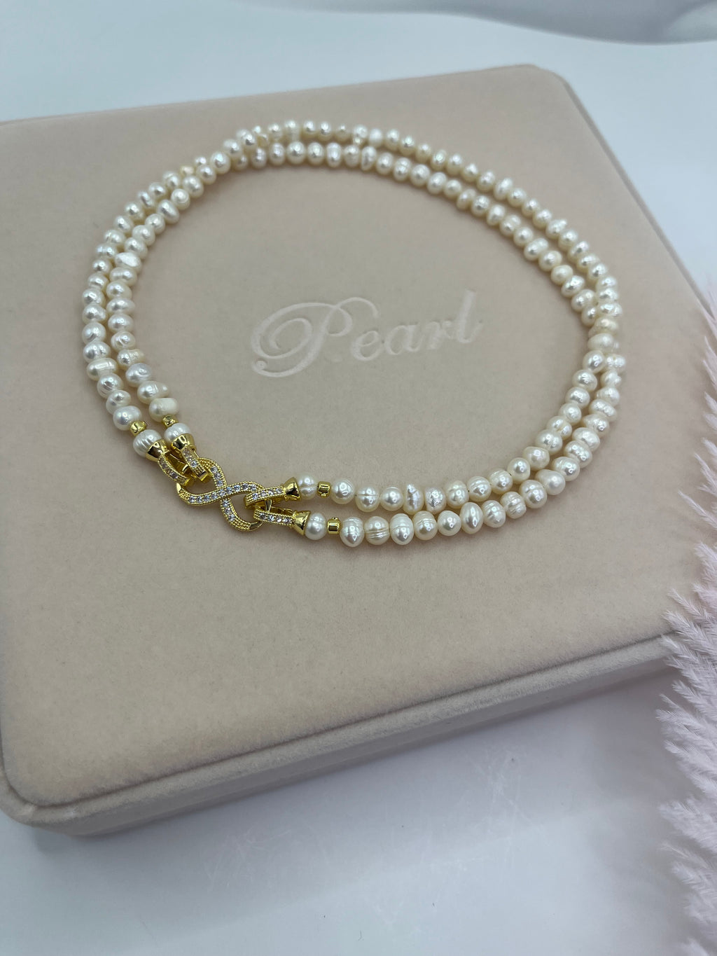 Pearl Choker Necklace : 18K Gold Plated Zirconia Clasp