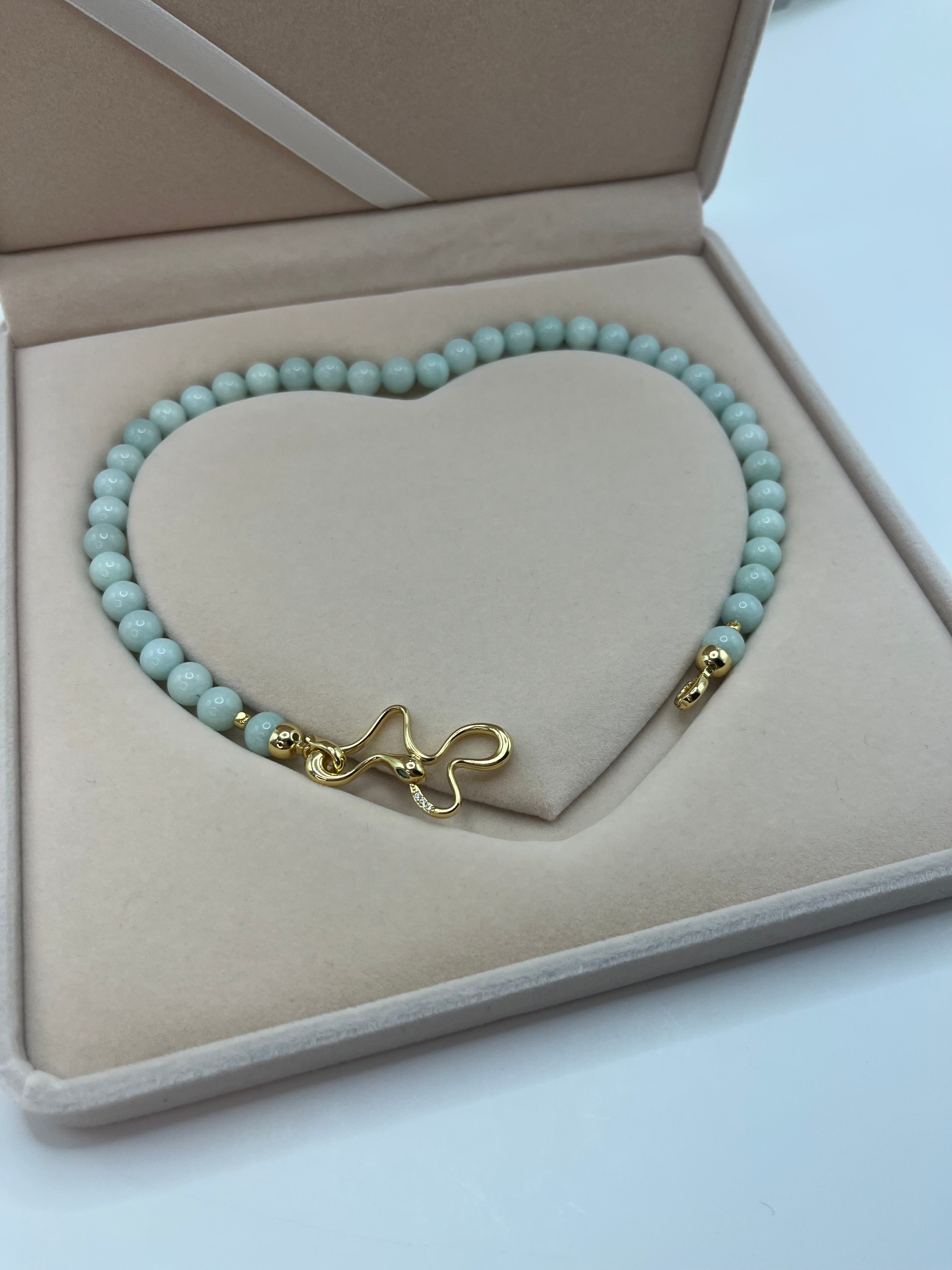 Natural Malaysia Jade Necklace with 18K Gold Snake Clasp