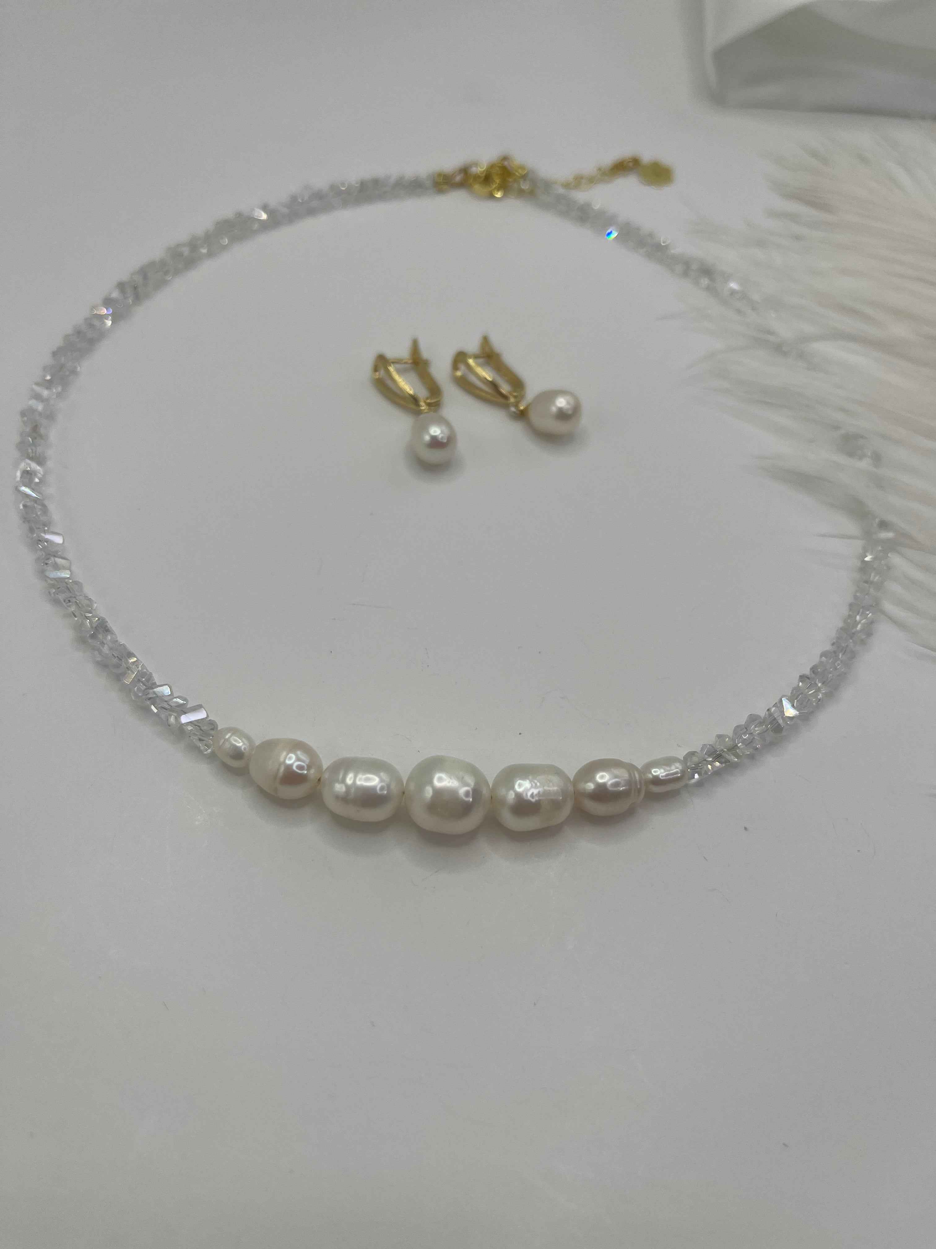 Pearl Choker Necklace with earrings : 18K Gold Plated