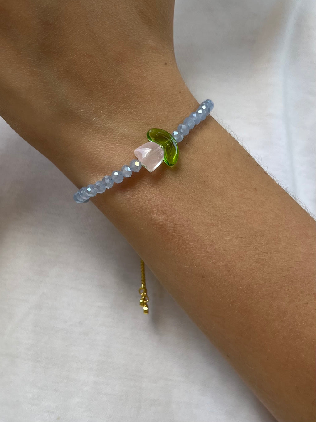 Beaded Bracelet with Flowers, 18K Gold Plated slider