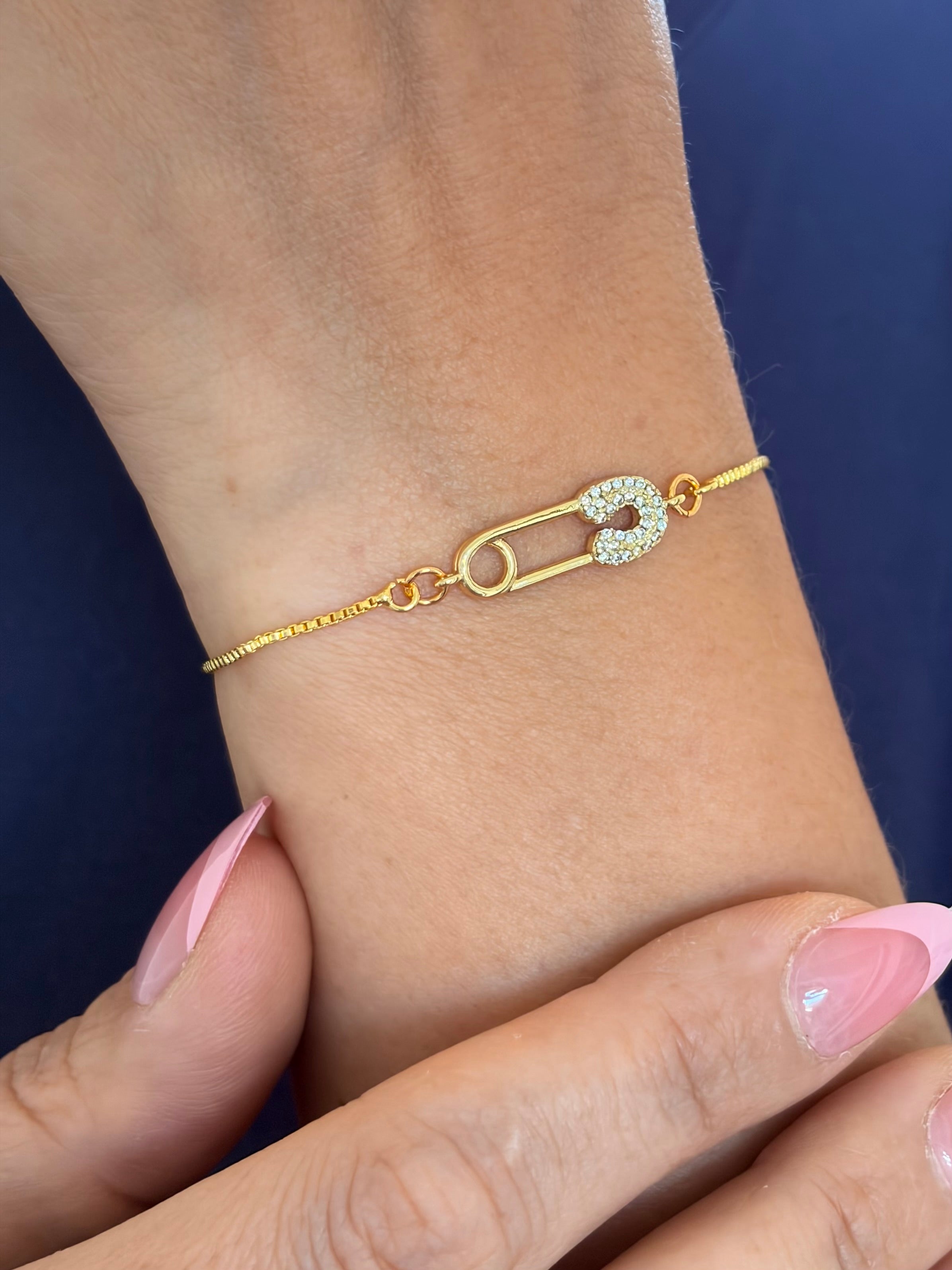 Zirconia safety pin bracelet with slider chain