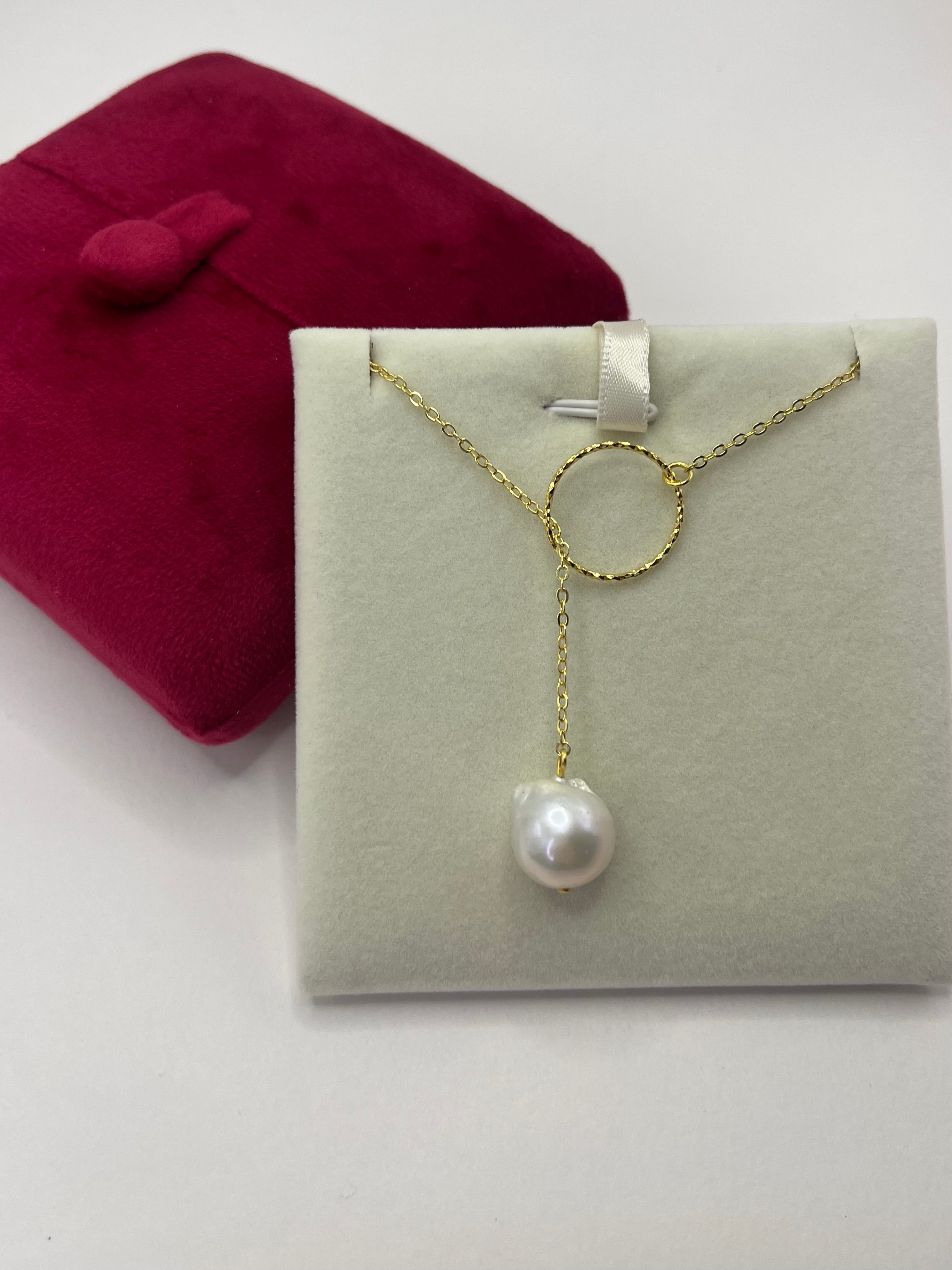 Baroque Pearl Y-Necklace, 18k gold plated