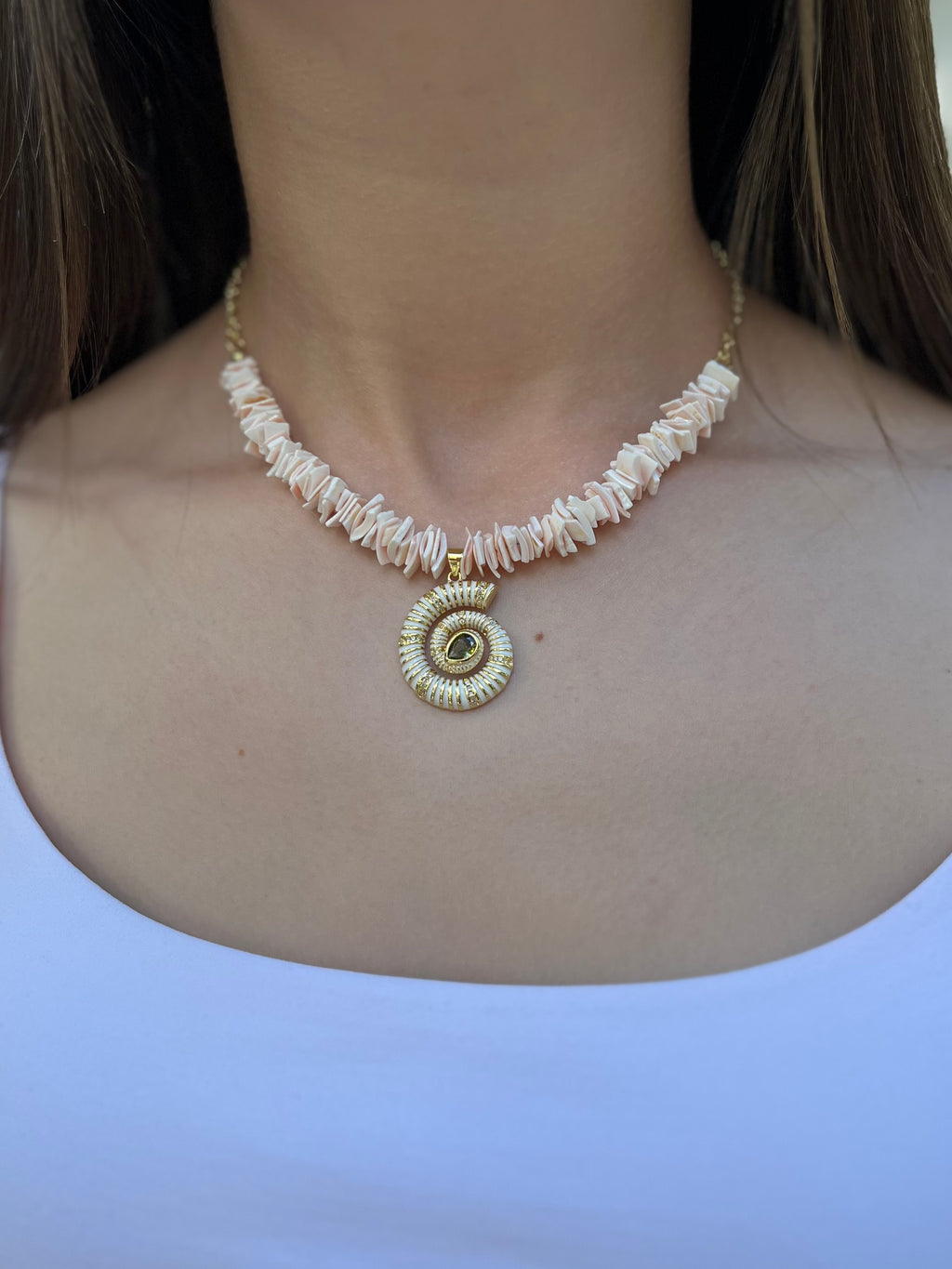 Natural Shell Necklace with Conch Charm, 18K Gold Plated