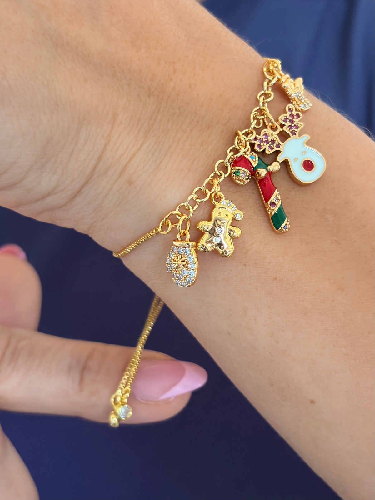 Christmas bracelet with slider chain