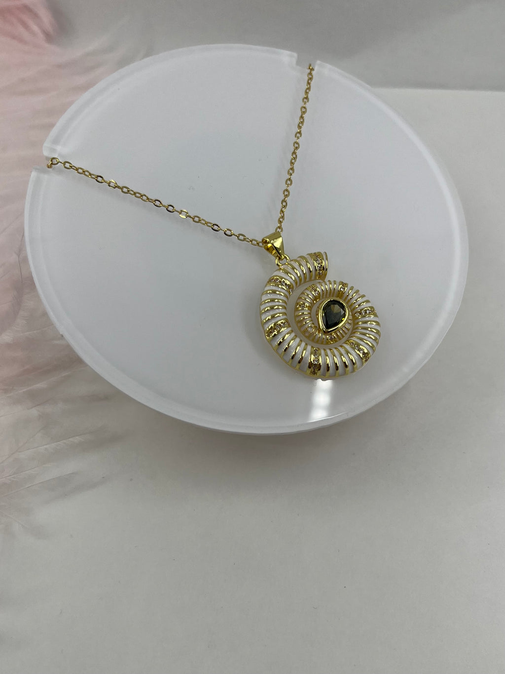 Necklace with 18K Gold shell conch pendant