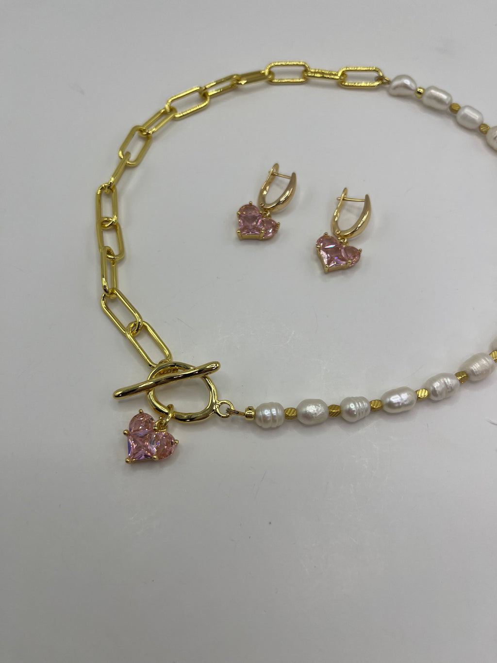 Asymmetrical Pearl Choker Necklace with earrings : 18K Gold Plated