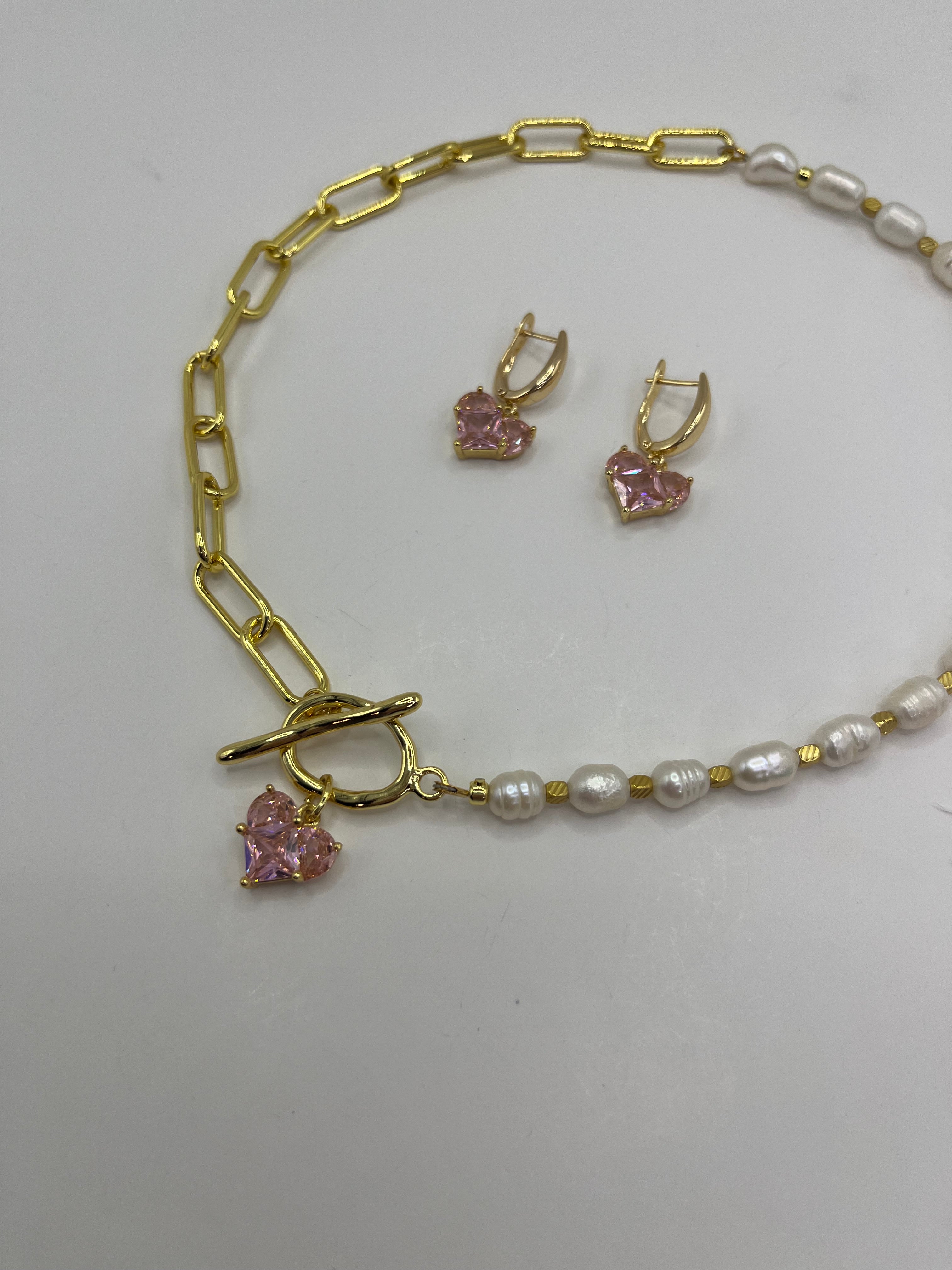 Asymmetrical Pearl Choker Necklace with earrings : 18K Gold Plated