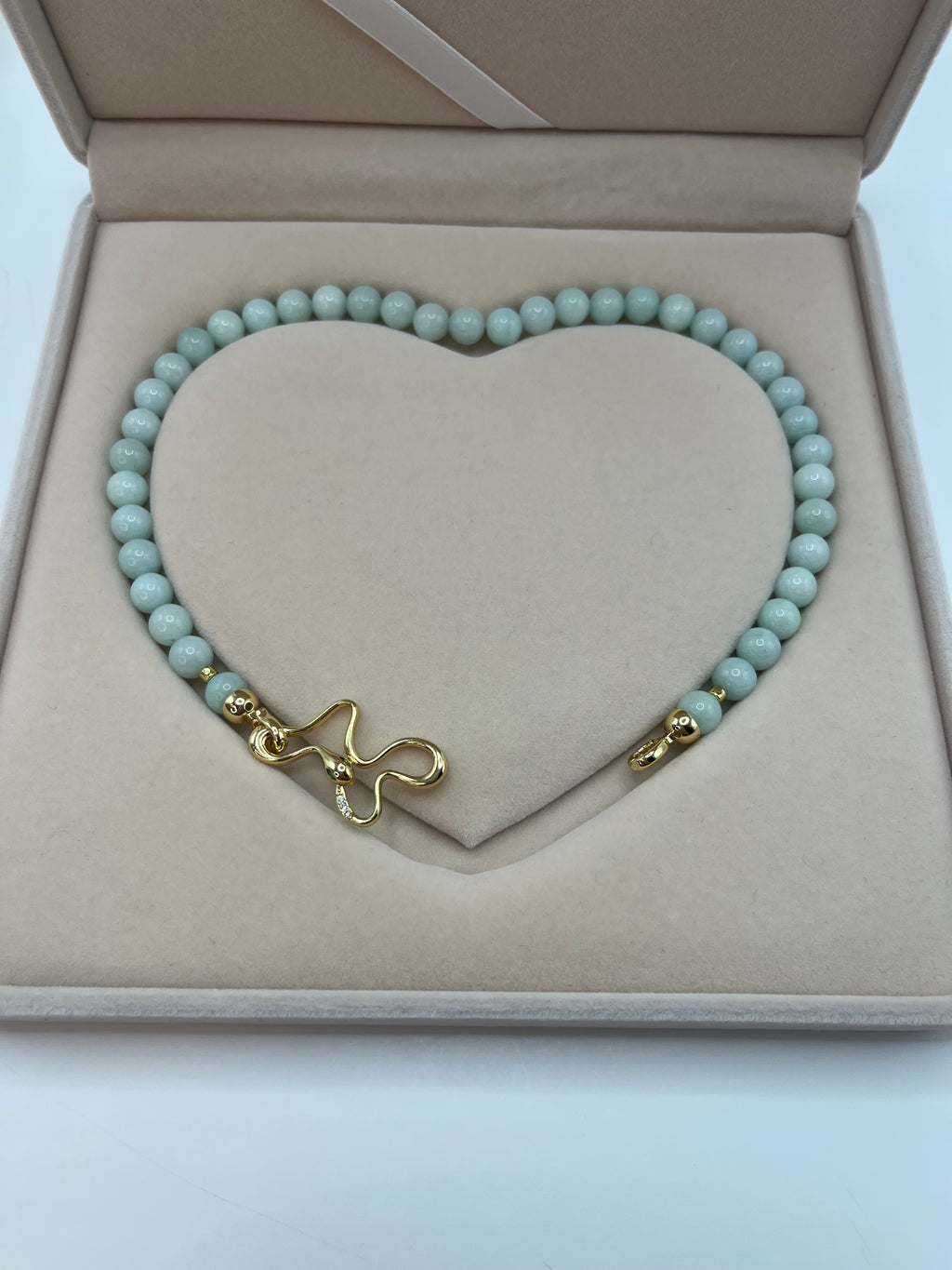 Natural Malaysia Jade Necklace with 18K Gold Snake Clasp