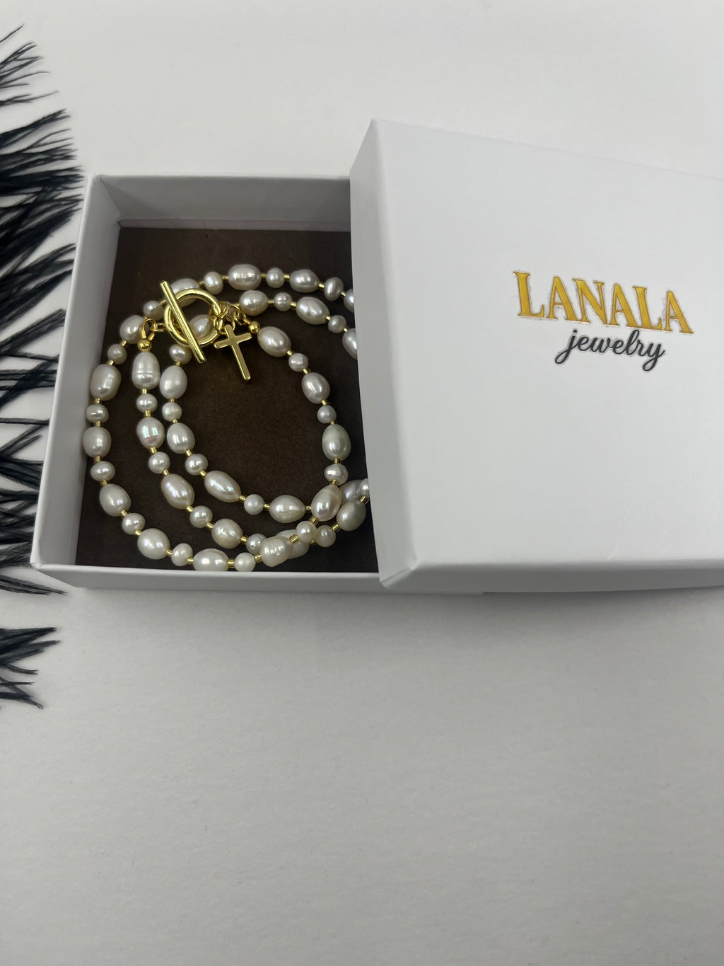 Natural Pearl Choker Necklace with Cross pendant: 18K Gold Plated