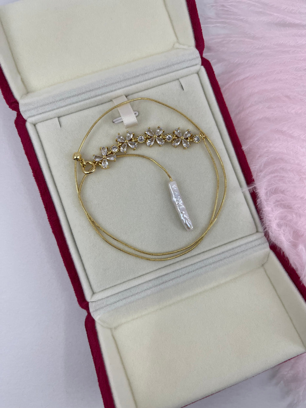 Baroque Pearl and zirconia Y-Necklace, 18k gold plated