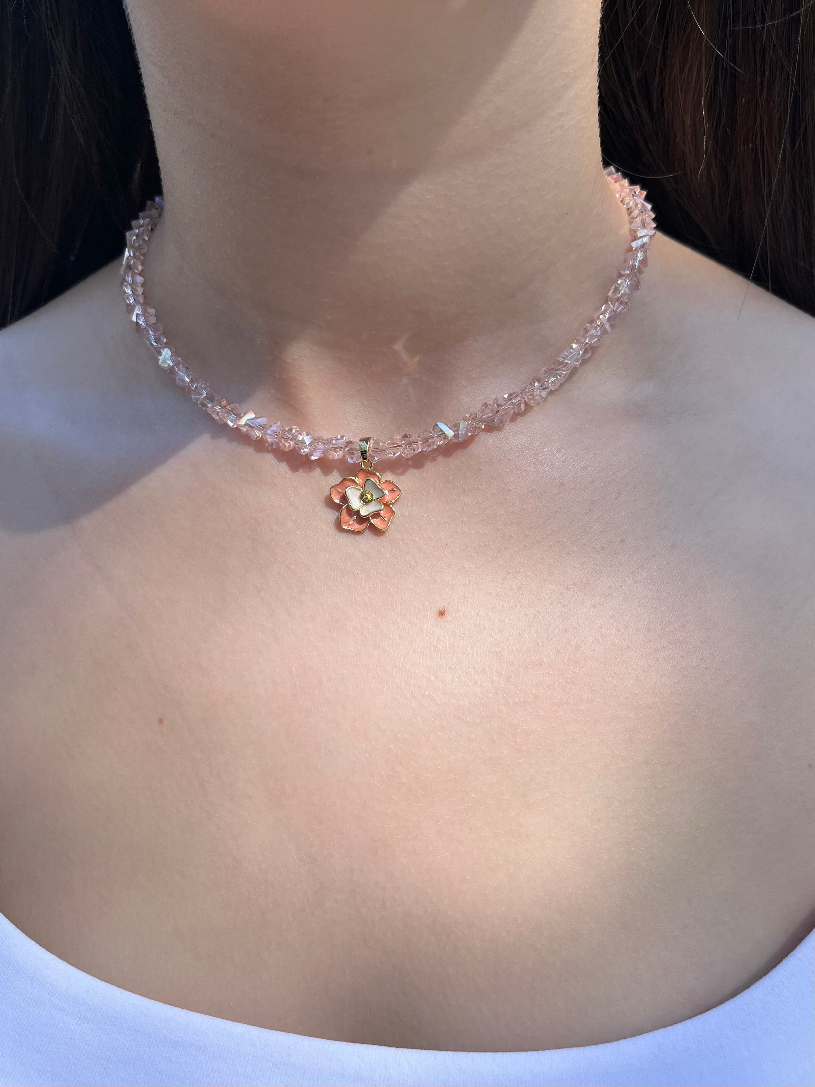 Enamel Flower Crystal Choker Necklace – 18K Gold Plated