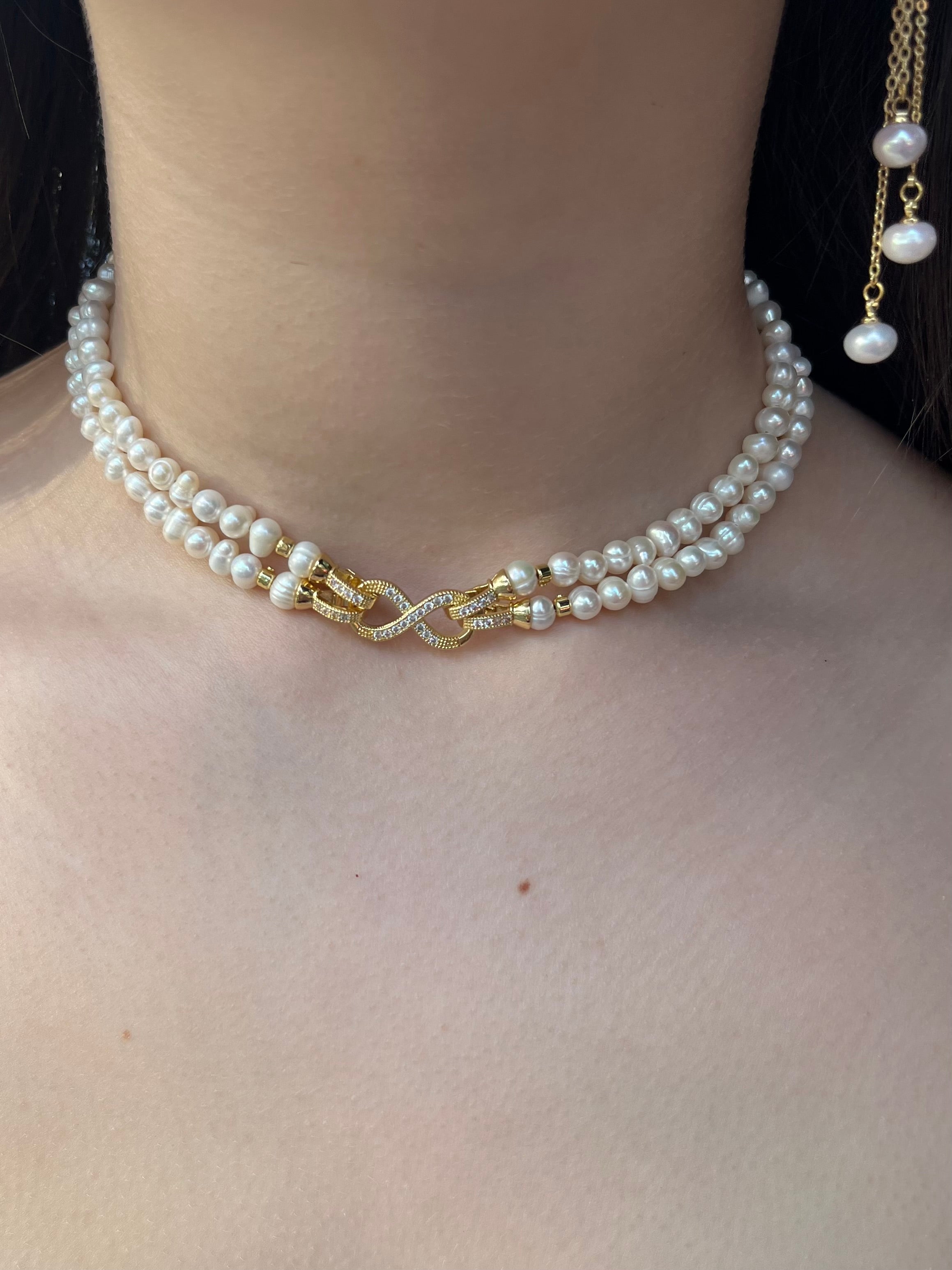 Pearl Choker Necklace : 18K Gold Plated Zirconia Clasp