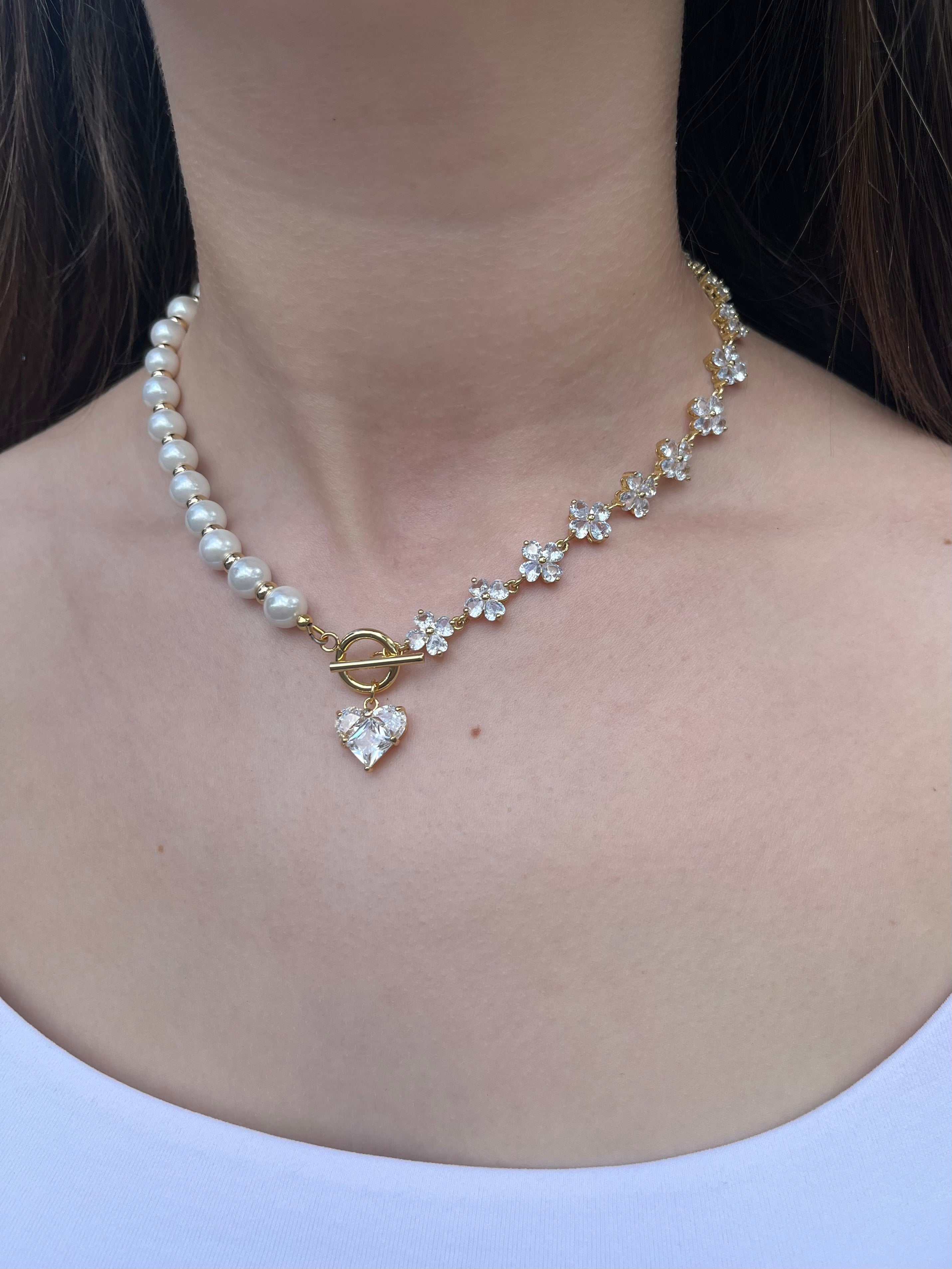 Asymmetrical Pearl Necklace with earrings : 18K Gold Plated