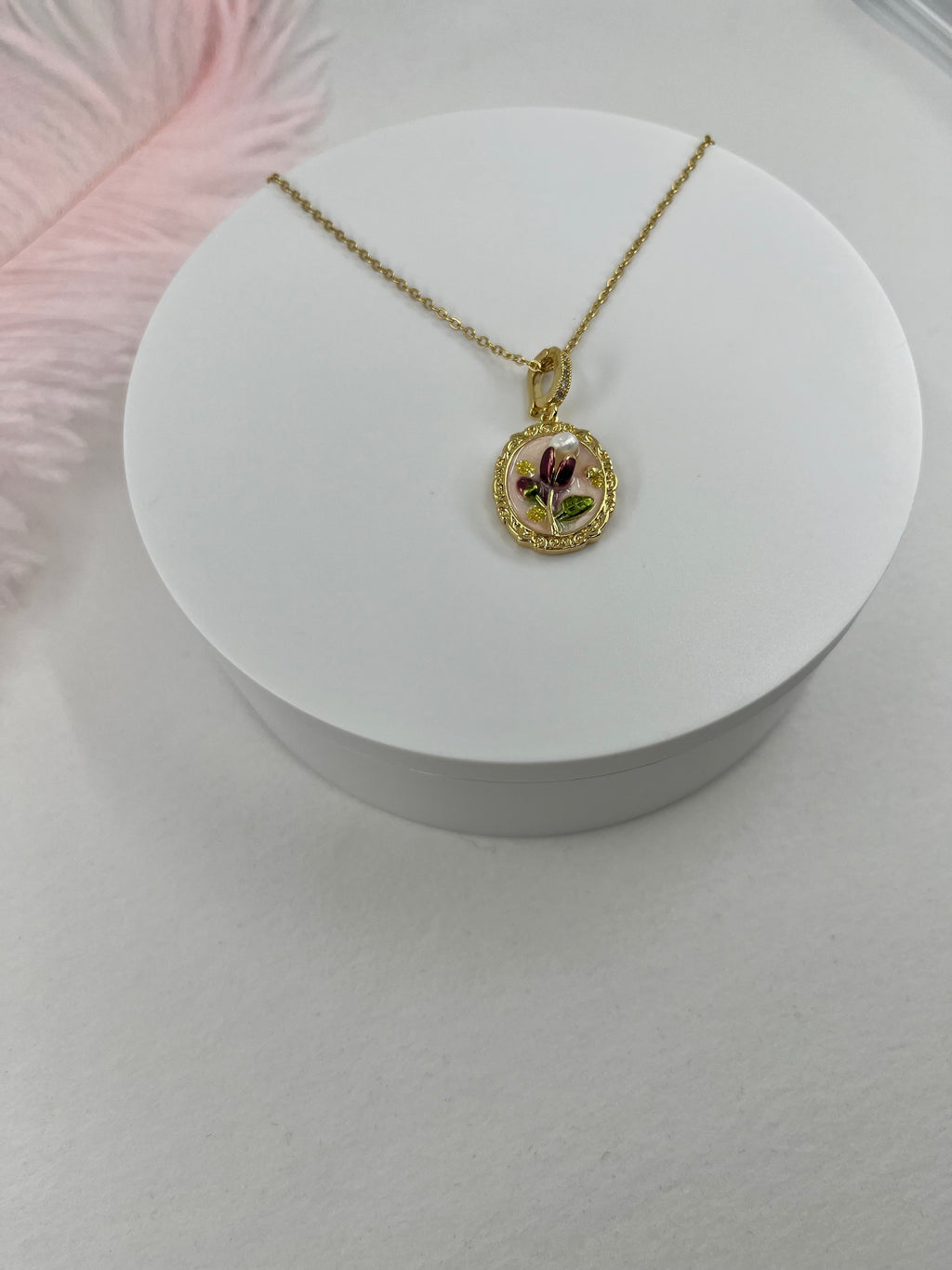 18K Gold Flower Enamel Pearl Pendant Necklace