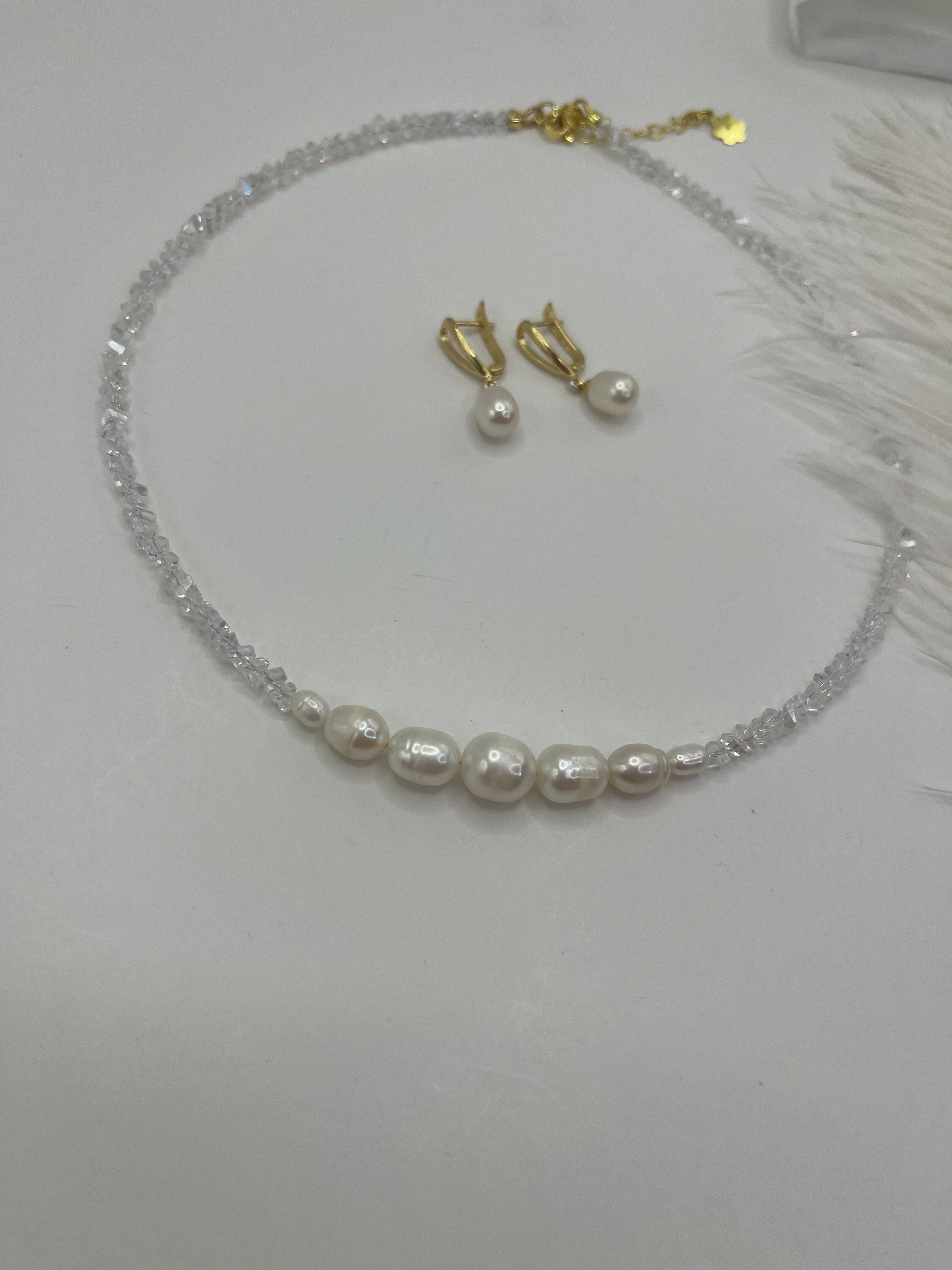 Pearl Choker Necklace with earrings : 18K Gold Plated