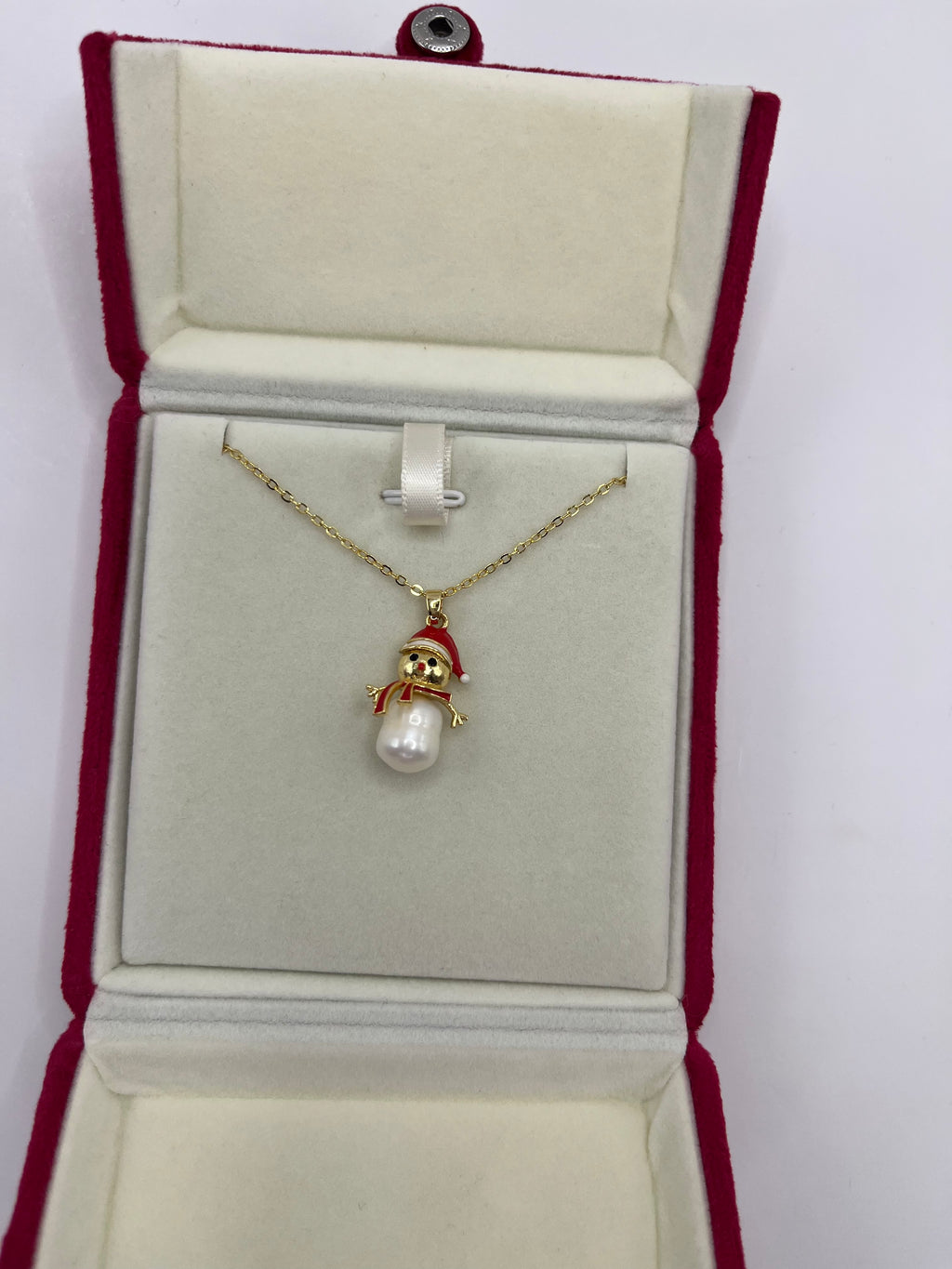 Natural freshwater Pearl Snowman Necklace: 18K Gold Plated Christmas Pendant
, including velvet box