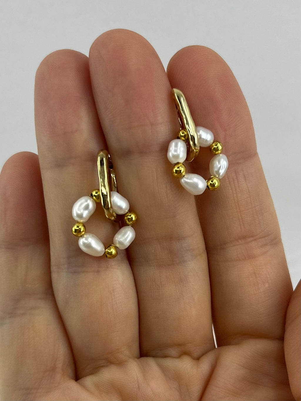 Natural Pearl Gold Earrings