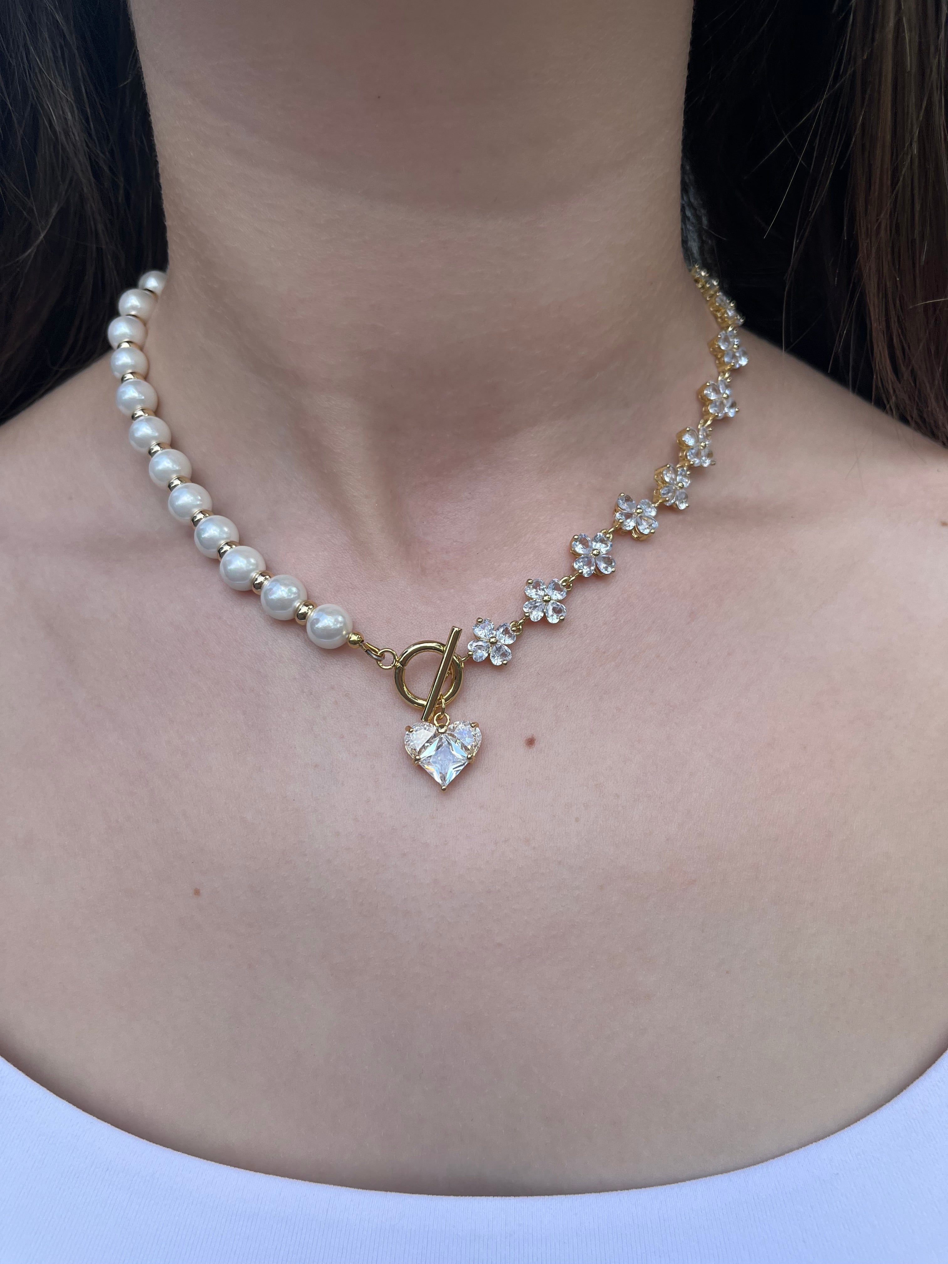 Asymmetrical Pearl Necklace with earrings : 18K Gold Plated