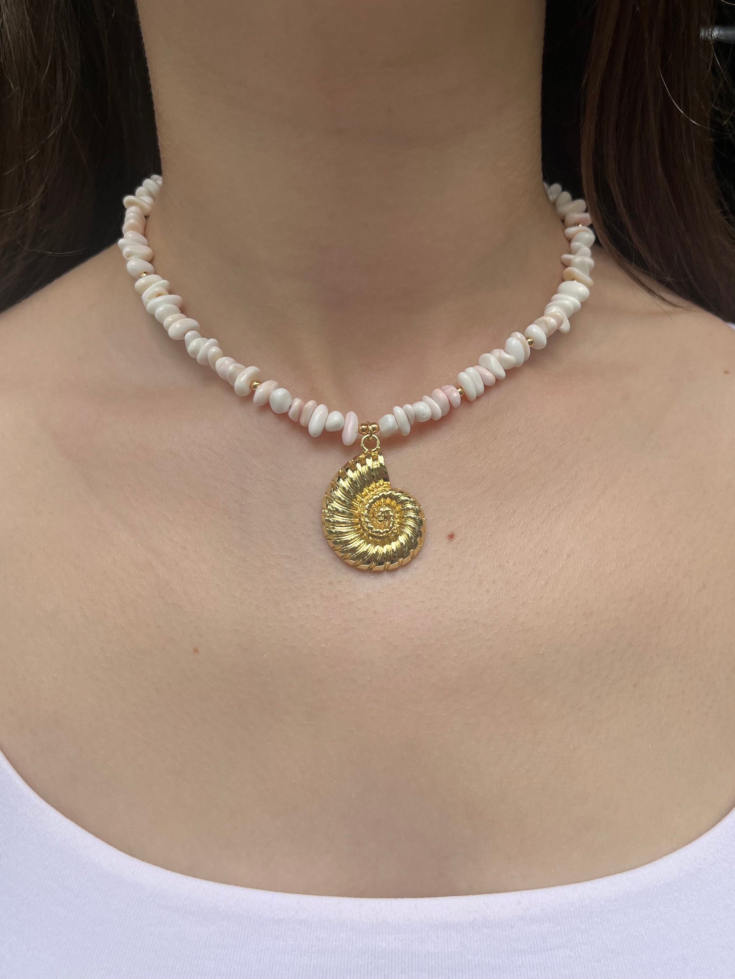 Natural Shell Necklace with Conch Charm, 18K Gold Plated