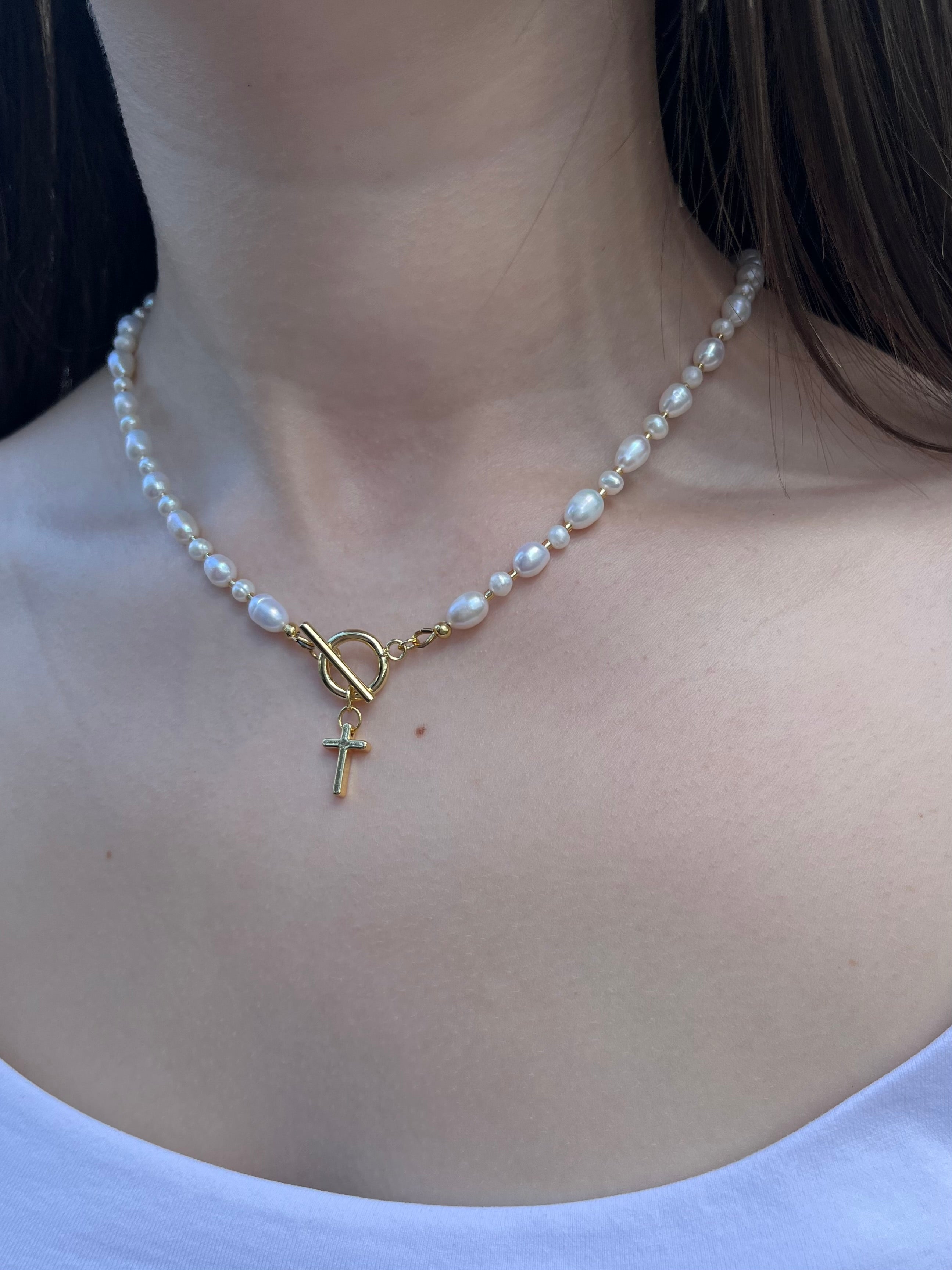 Natural Pearl Choker Necklace with Cross pendant: 18K Gold Plated