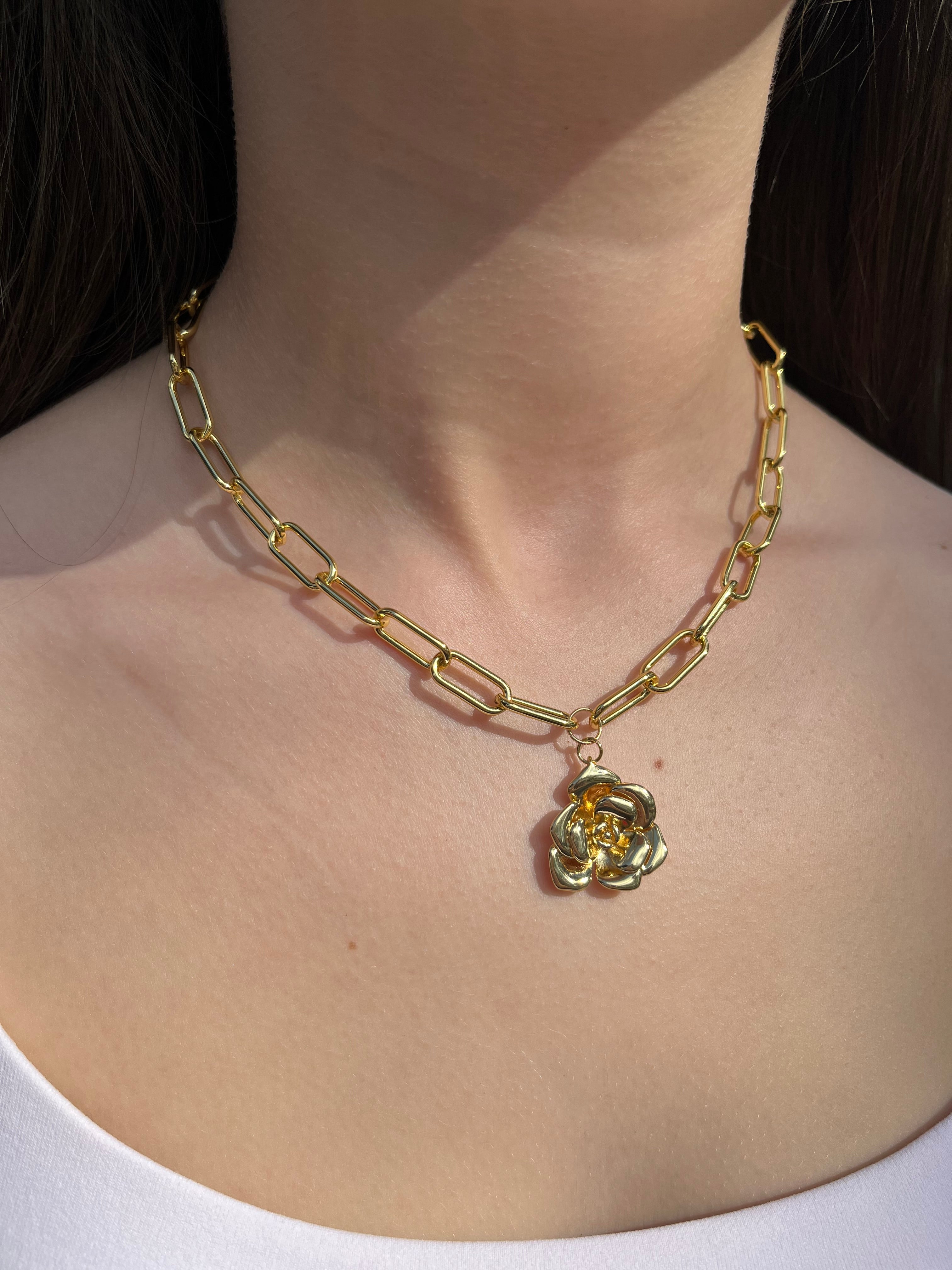 18K Gold Chunky Chain Necklace with rose