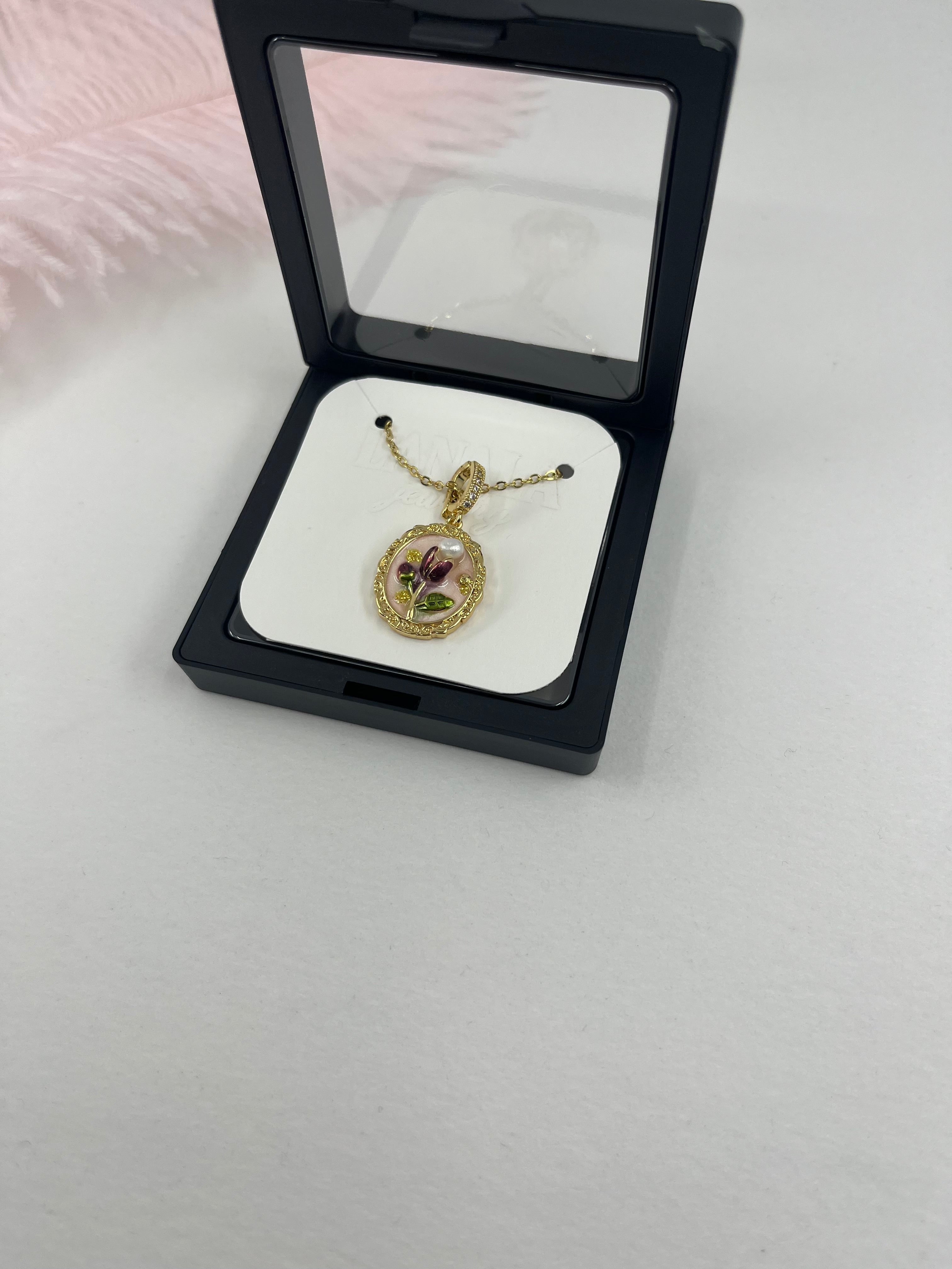 18K Gold Flower Enamel Pearl Pendant Necklace